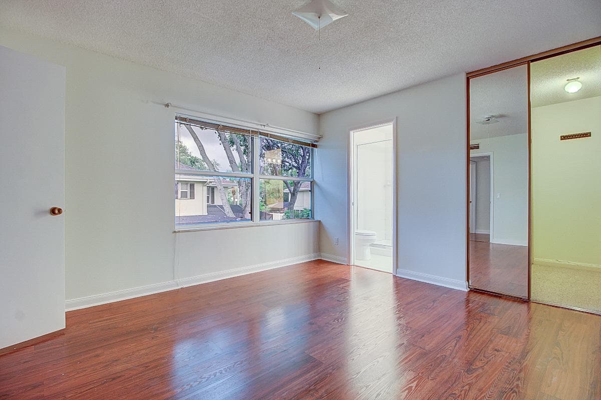 44 Essex Court B, Royal Palm Beach, FL 33411 — photo 17 of 37