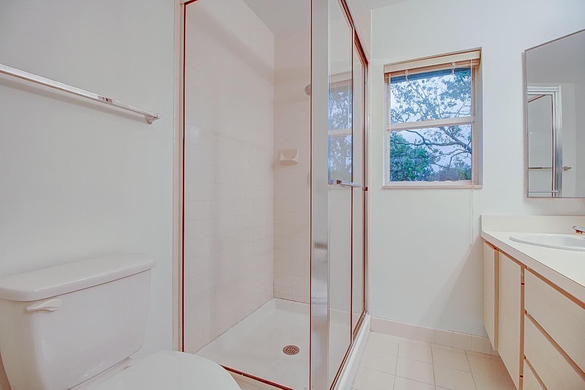 44 Essex Court B, Royal Palm Beach, FL 33411 — photo 20 of 37