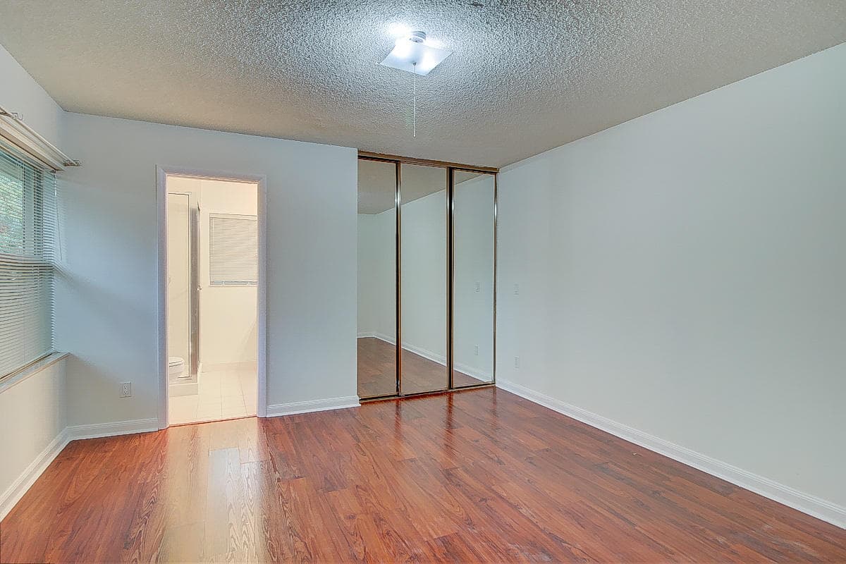 44 Essex Court B, Royal Palm Beach, FL 33411 — photo 29 of 37