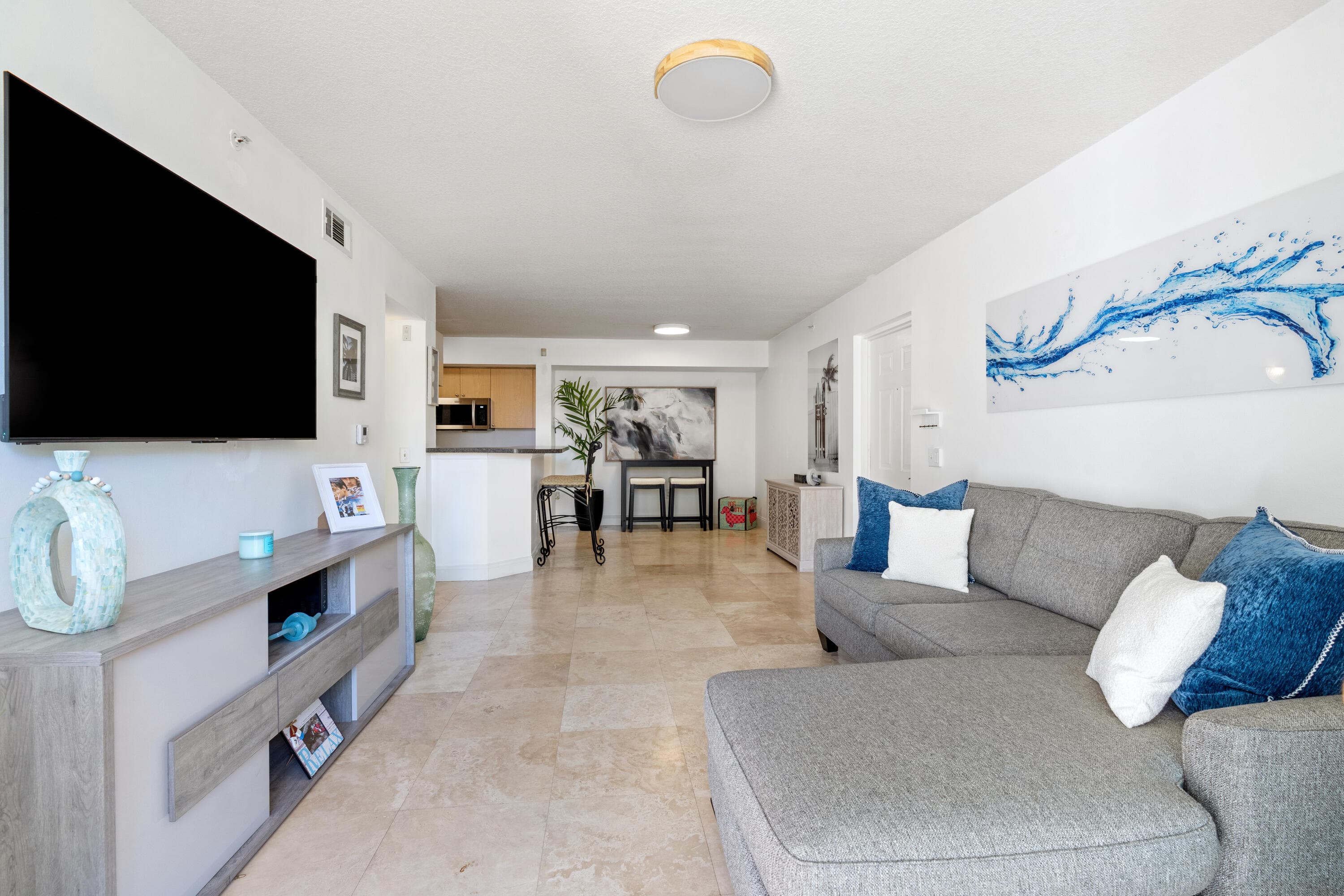 1205 Villa Circle 1205, Boynton Beach, FL 33435 — photo 1 of 24