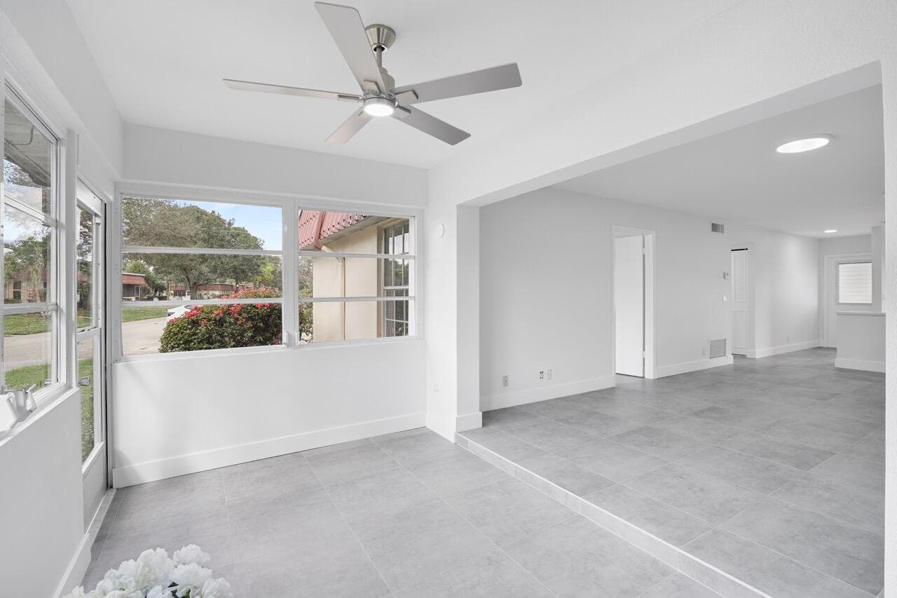 737 Nantucket Circle B, Lake Worth, FL 33467 — photo 5 of 29