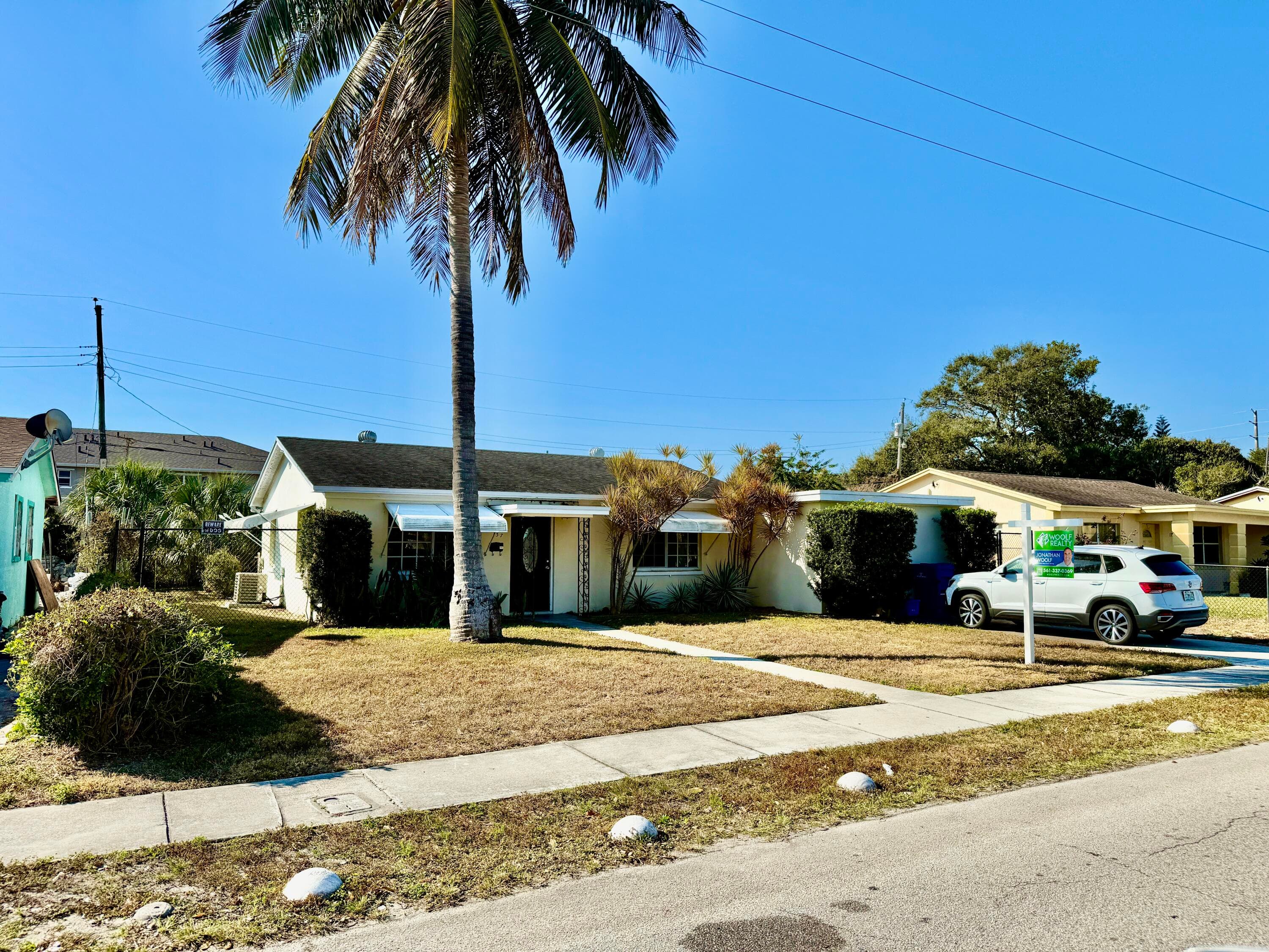 137 W 34th Street, Riviera Beach, FL 33404 — photo 26 of 26