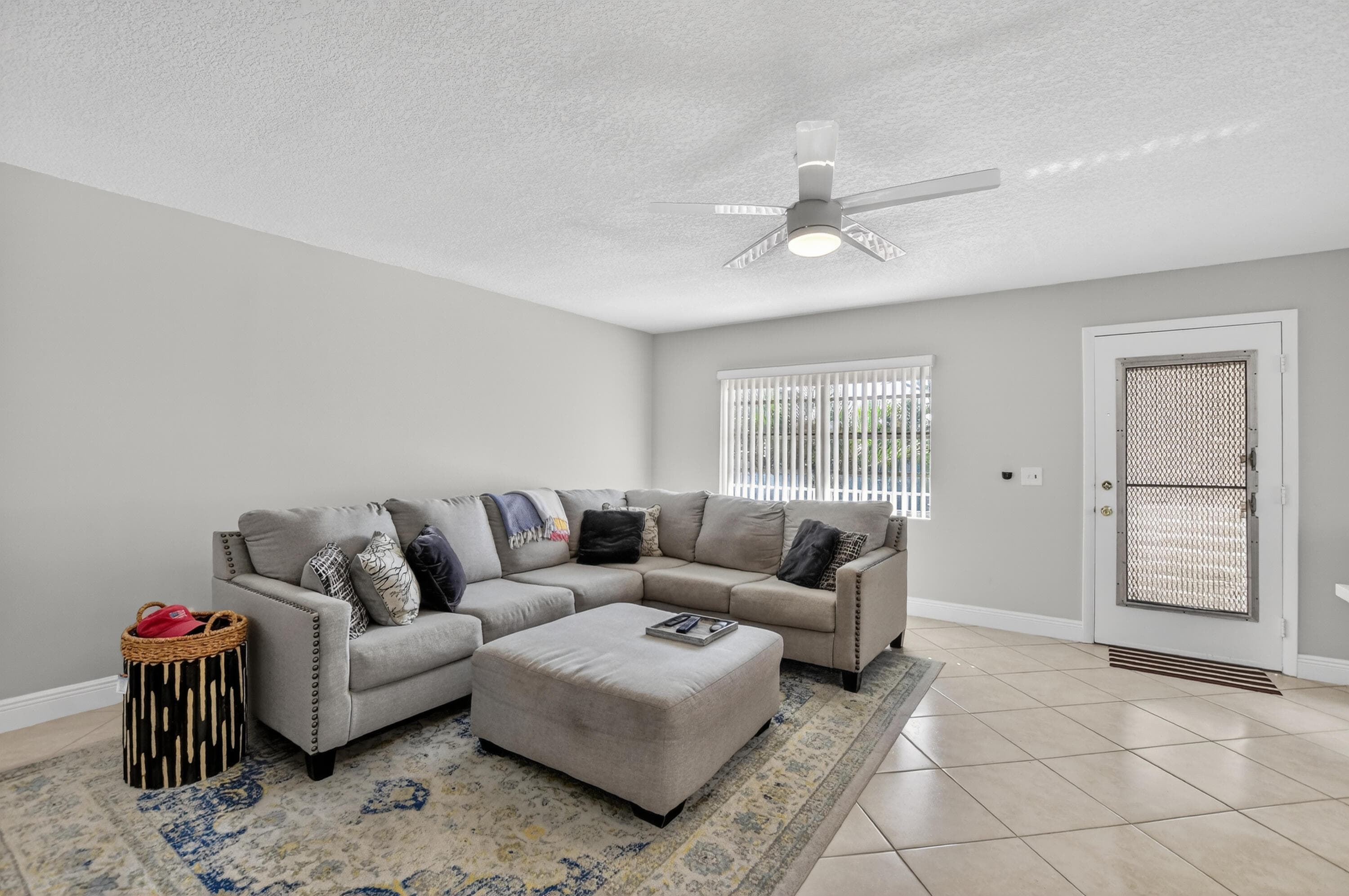 805 Flanders Q 805, Delray Beach, FL 33484 — photo 6 of 41