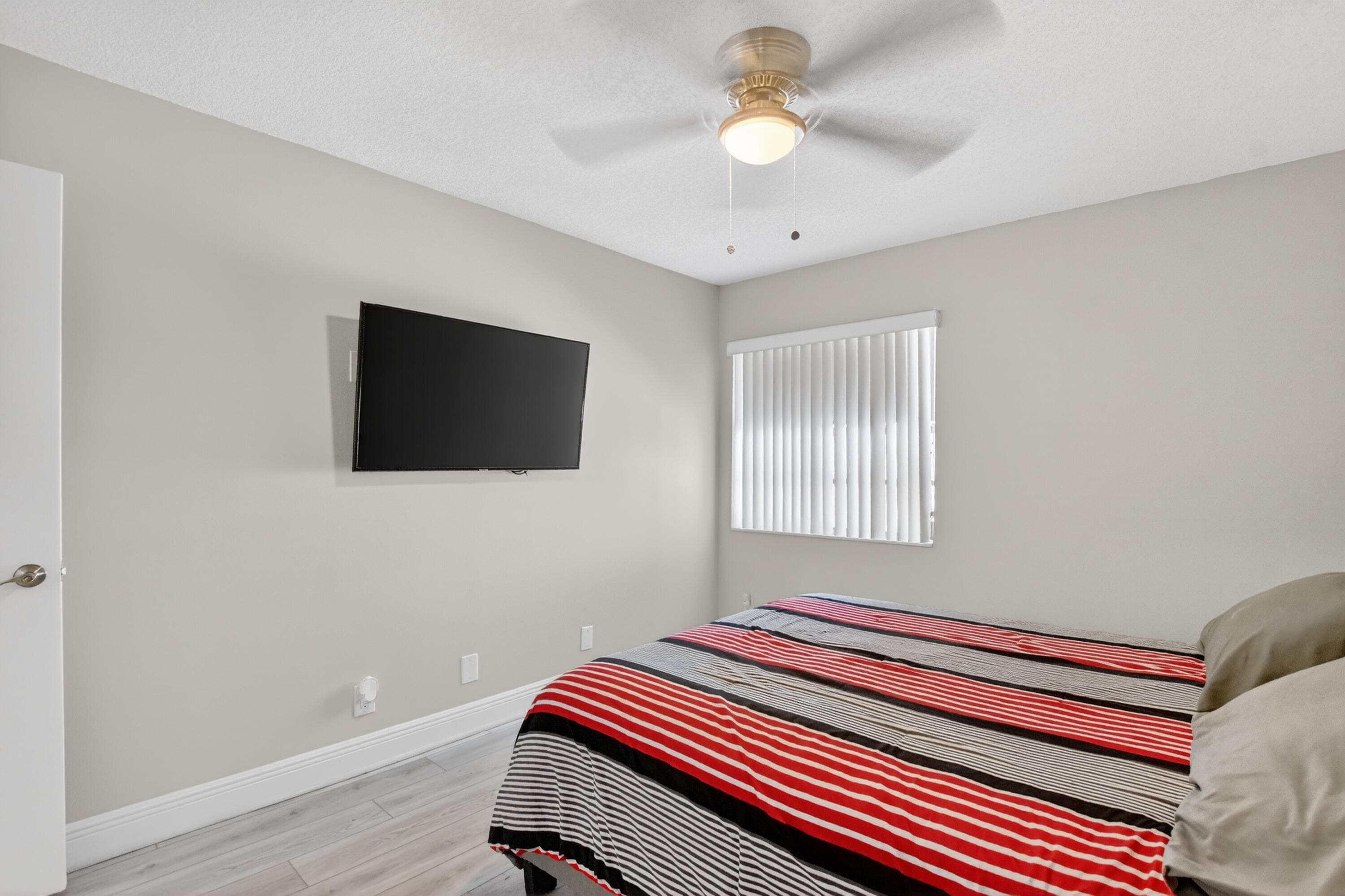 805 Flanders Q 805, Delray Beach, FL 33484 — photo 17 of 41