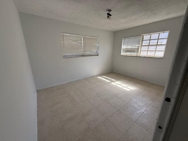 635 NW 5th Street, Boynton Beach, FL 33435 — photo 3 of 18