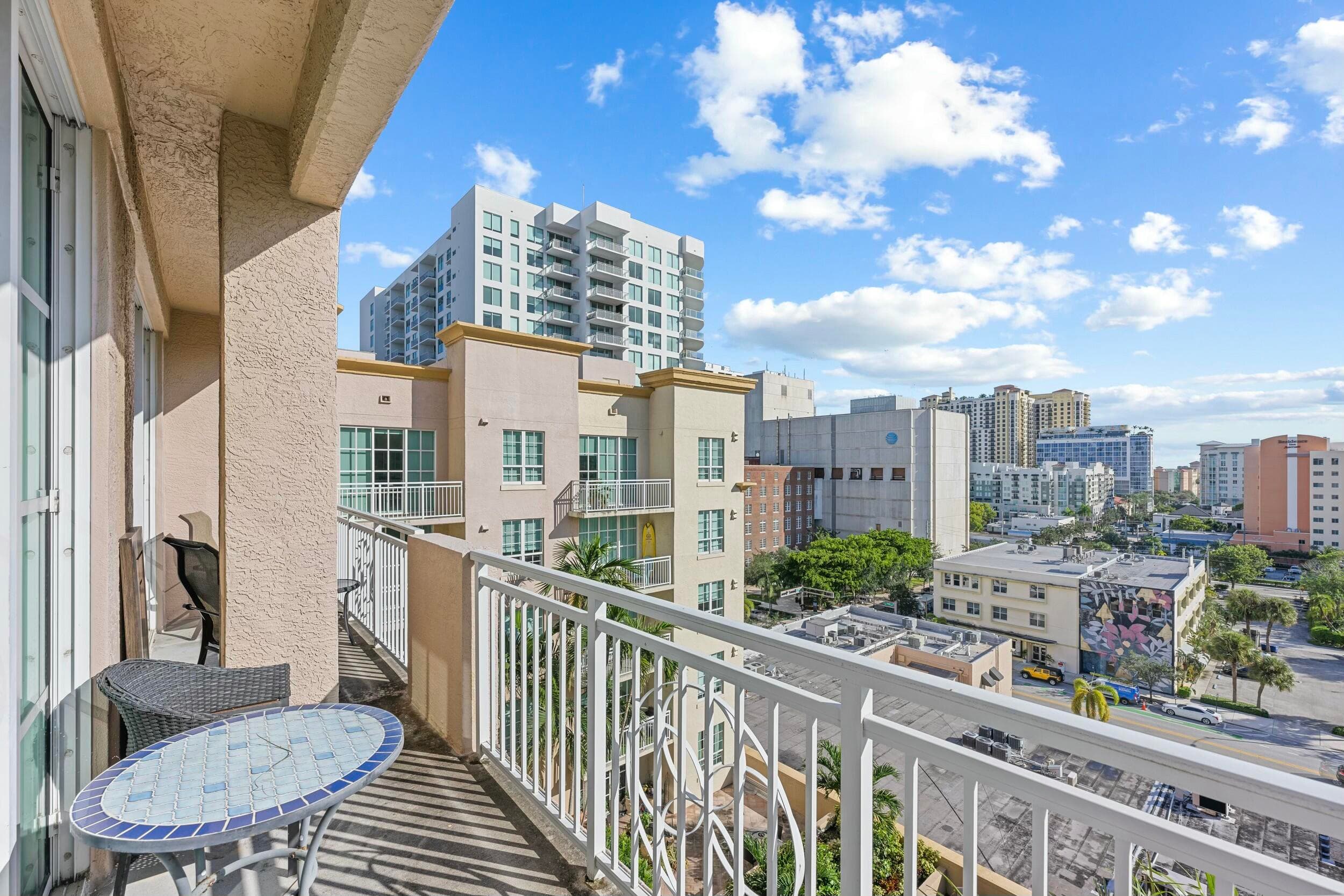 410 Evernia Street 807, West Palm Beach, FL 33401 — photo 20 of 26