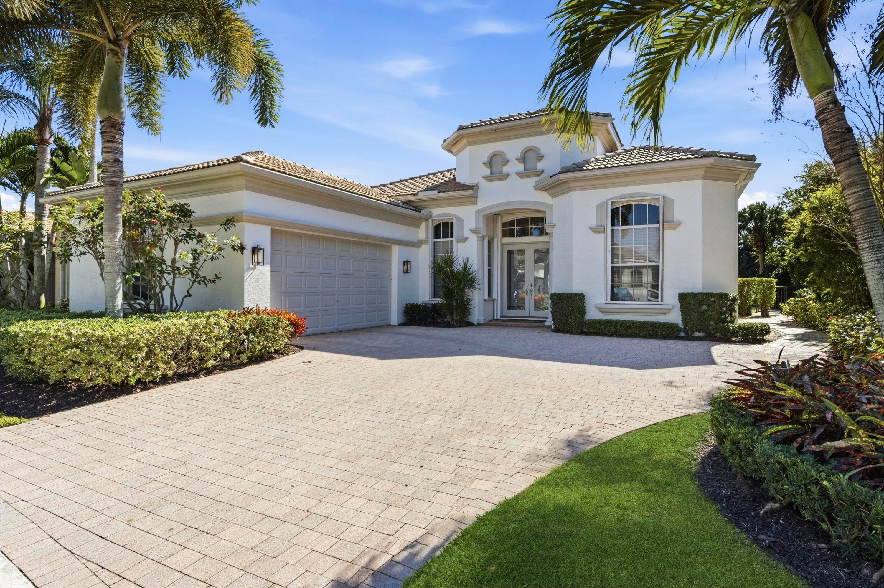340 Vizcaya Drive, Palm Beach Gardens, FL 33418 — photo 1 of 1
