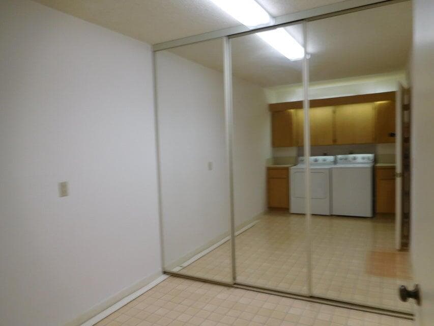 2601 Village Boulevard 406, West Palm Beach, FL 33409 — photo 9 of 13