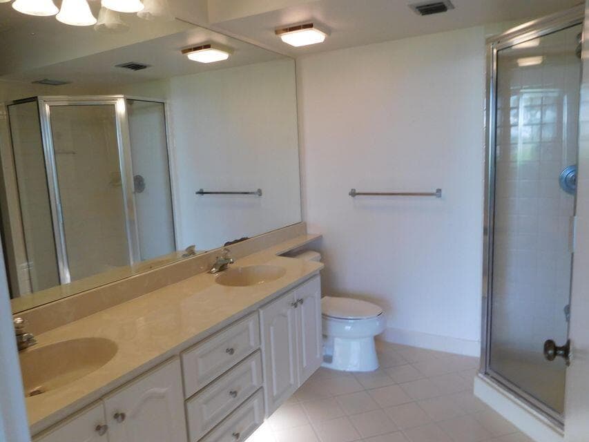 2461 Village Boulevard 102, West Palm Beach, FL 33409 — photo 5 of 13