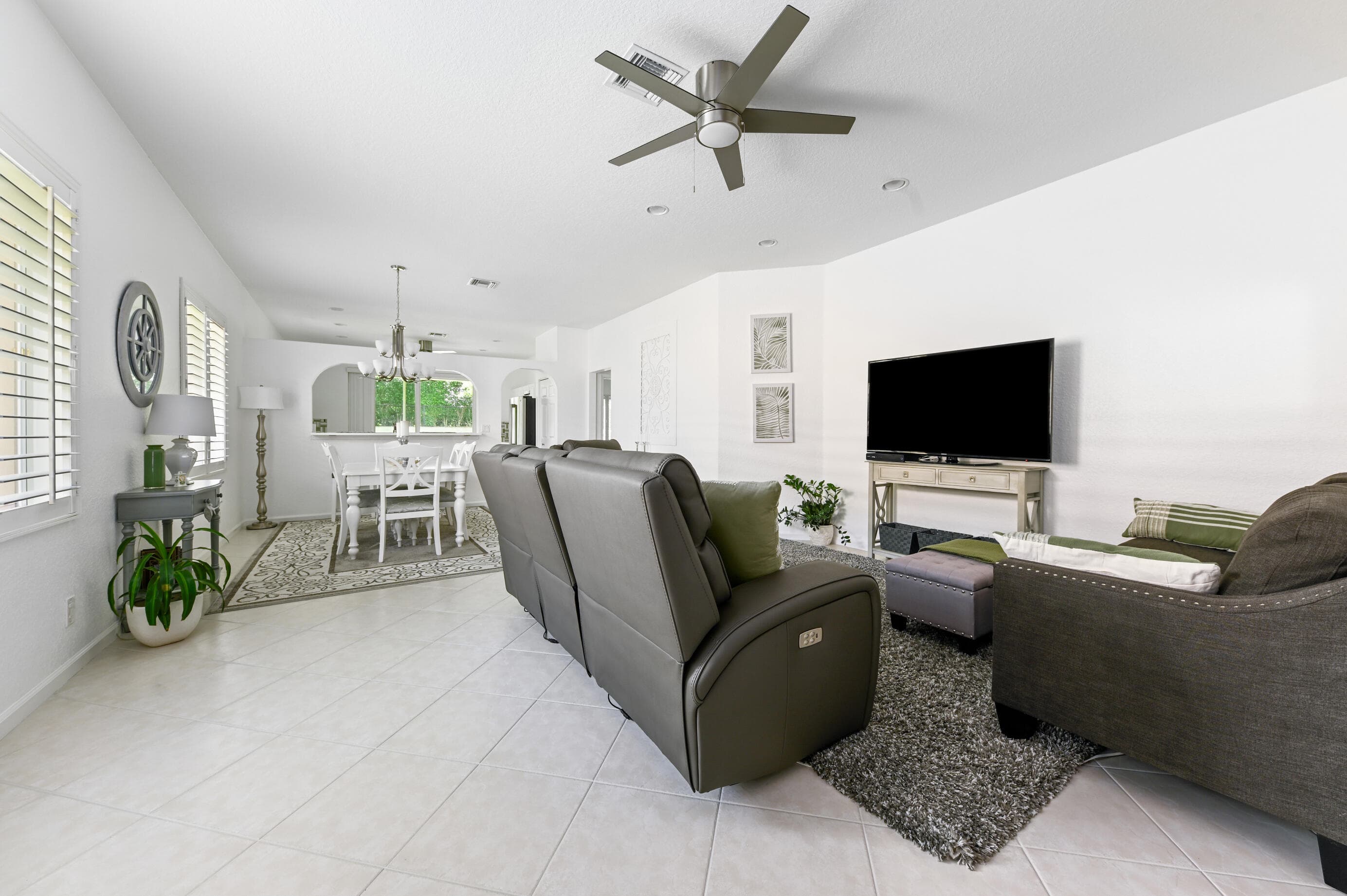 9142 Bay Point Circle, West Palm Beach, FL 33411 — photo 4 of 24