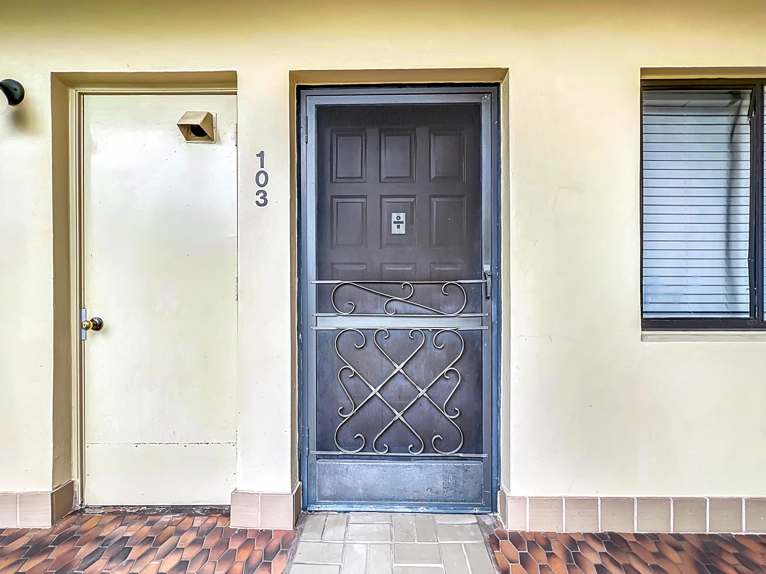 4545 Luxemburg Court 103, Lake Worth, FL 33467 — photo 8 of 39