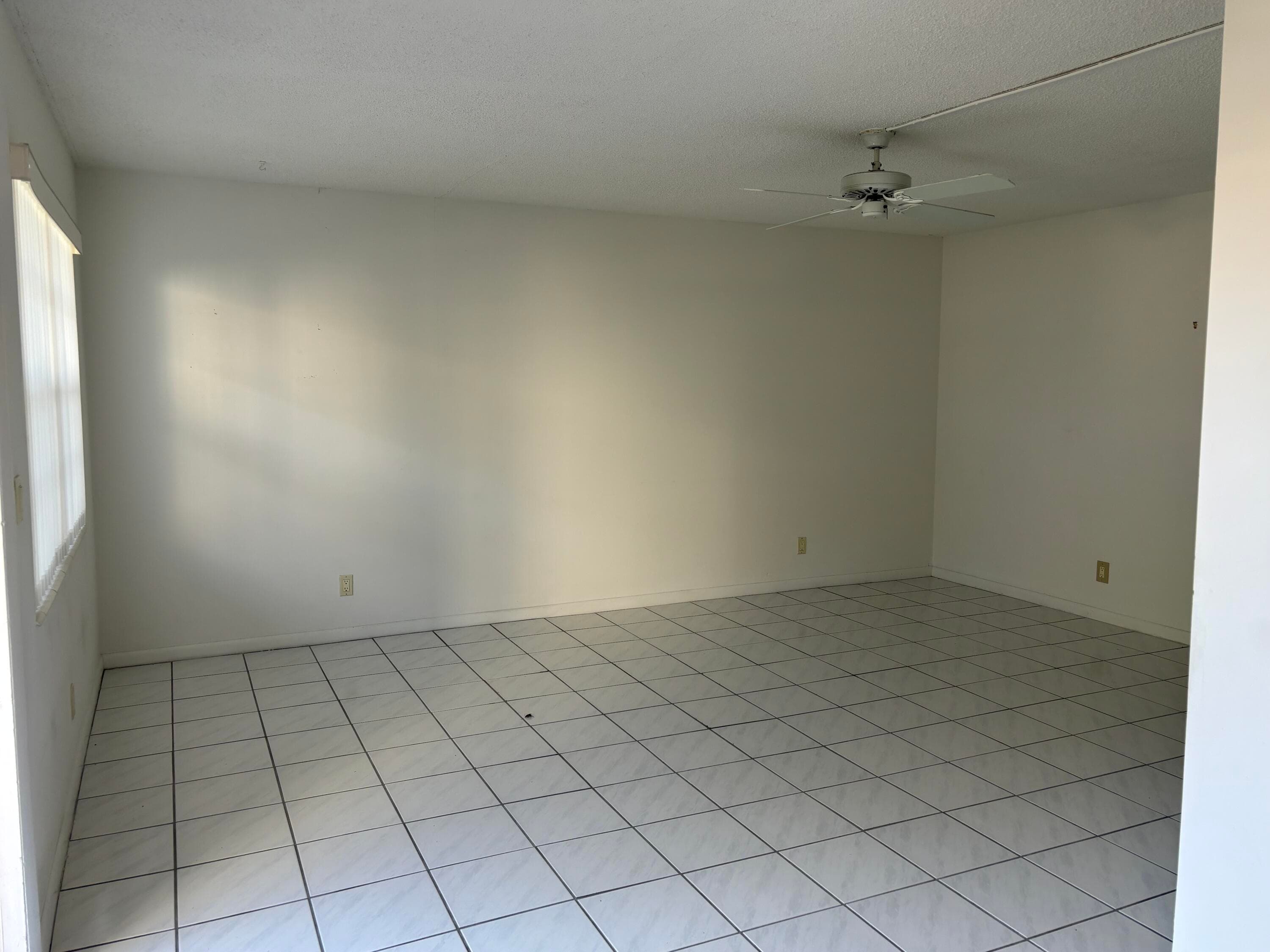 75 Sheffield D, West Palm Beach, FL 33417 — photo 3 of 15