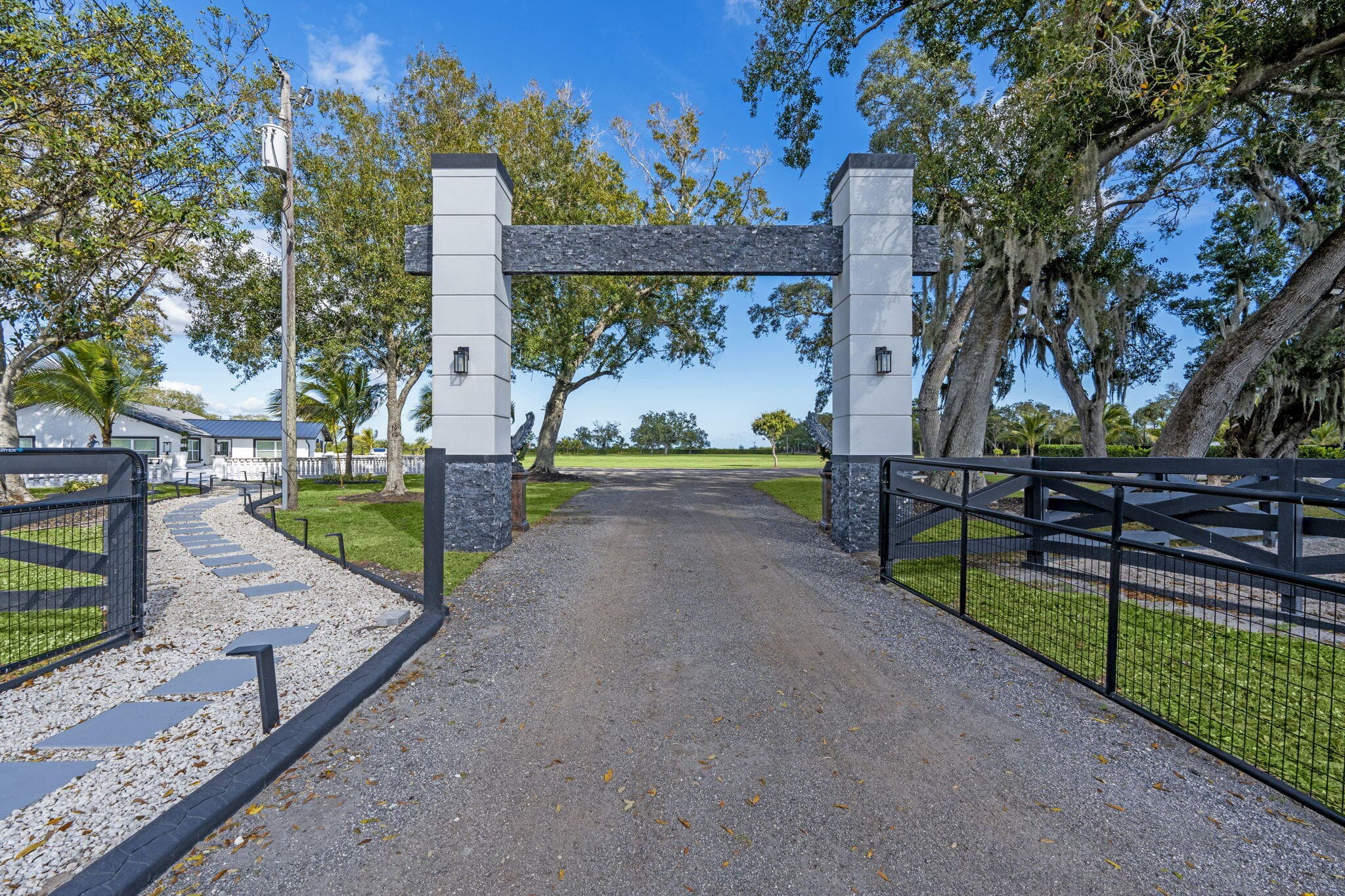 16200 Orange Avenue, Fort Pierce, FL 34945 — photo 4 of 126