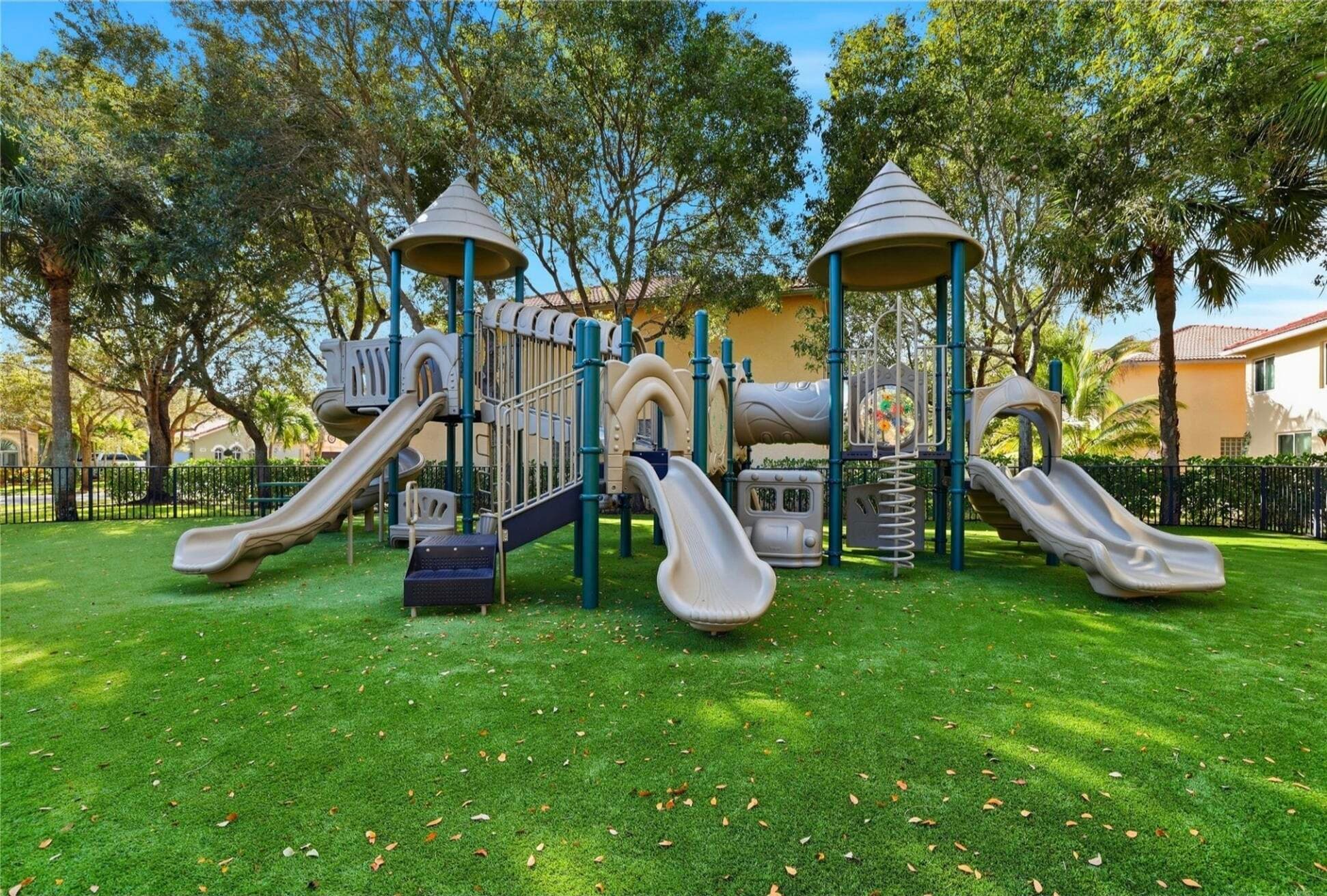 236 Gazetta Way, West Palm Beach, FL 33413 — photo 17 of 23
