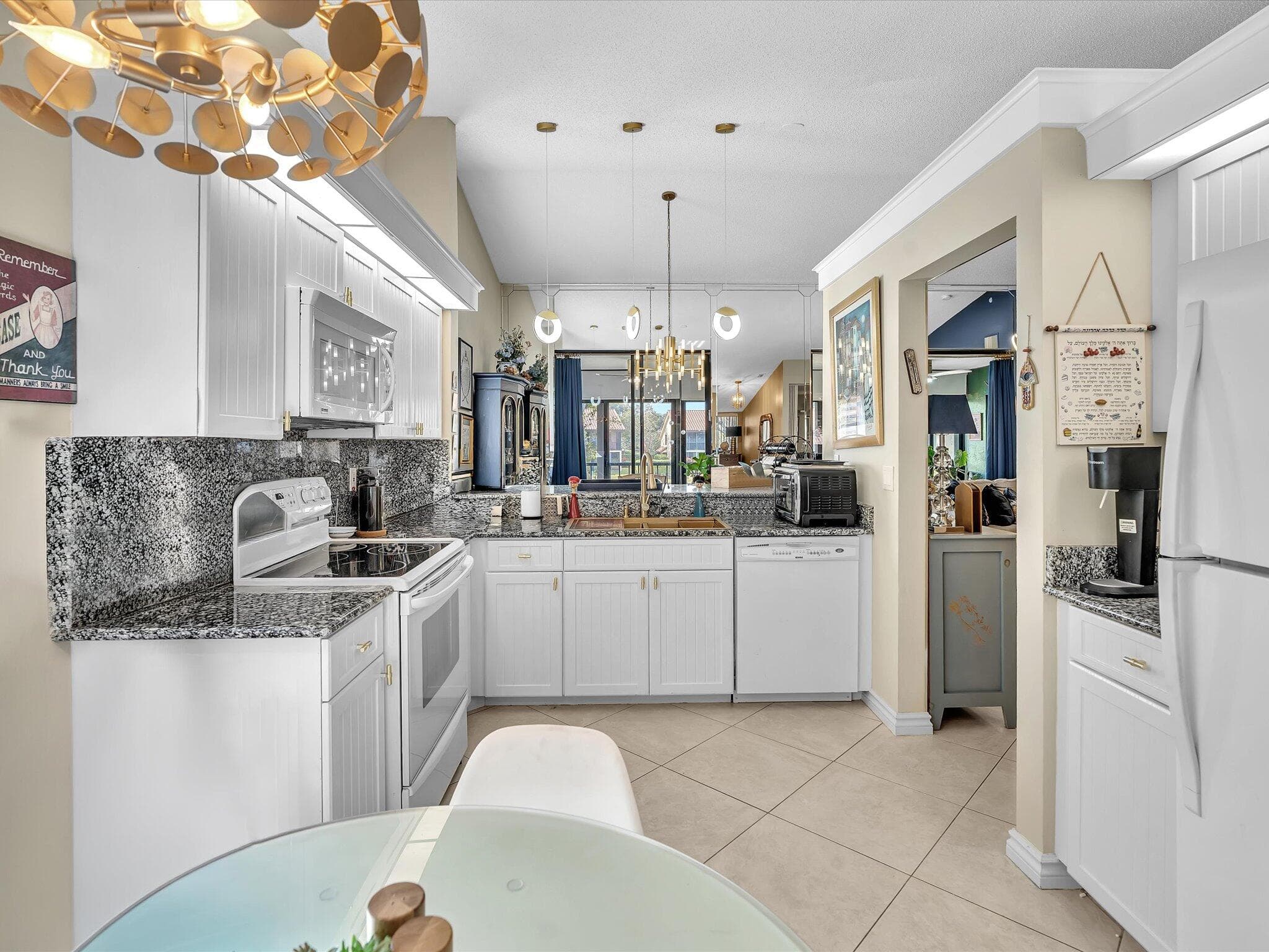 10215 N Circle Lake Drive 201, Boynton Beach, FL 33437 — photo 8 of 48