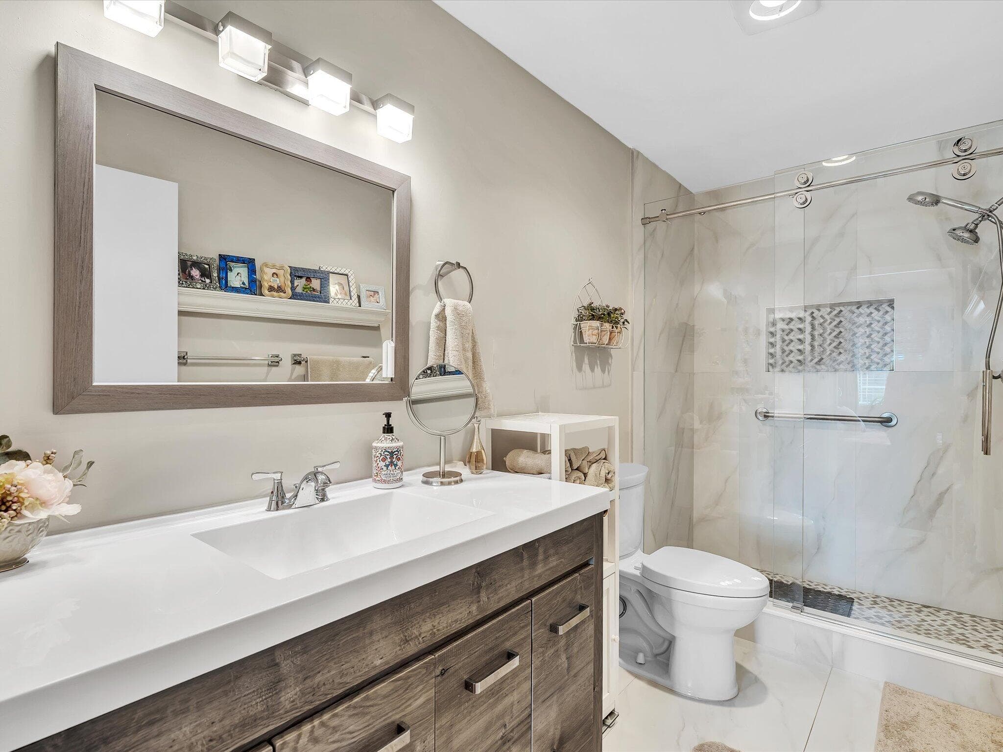 10215 N Circle Lake Drive 201, Boynton Beach, FL 33437 — photo 15 of 48