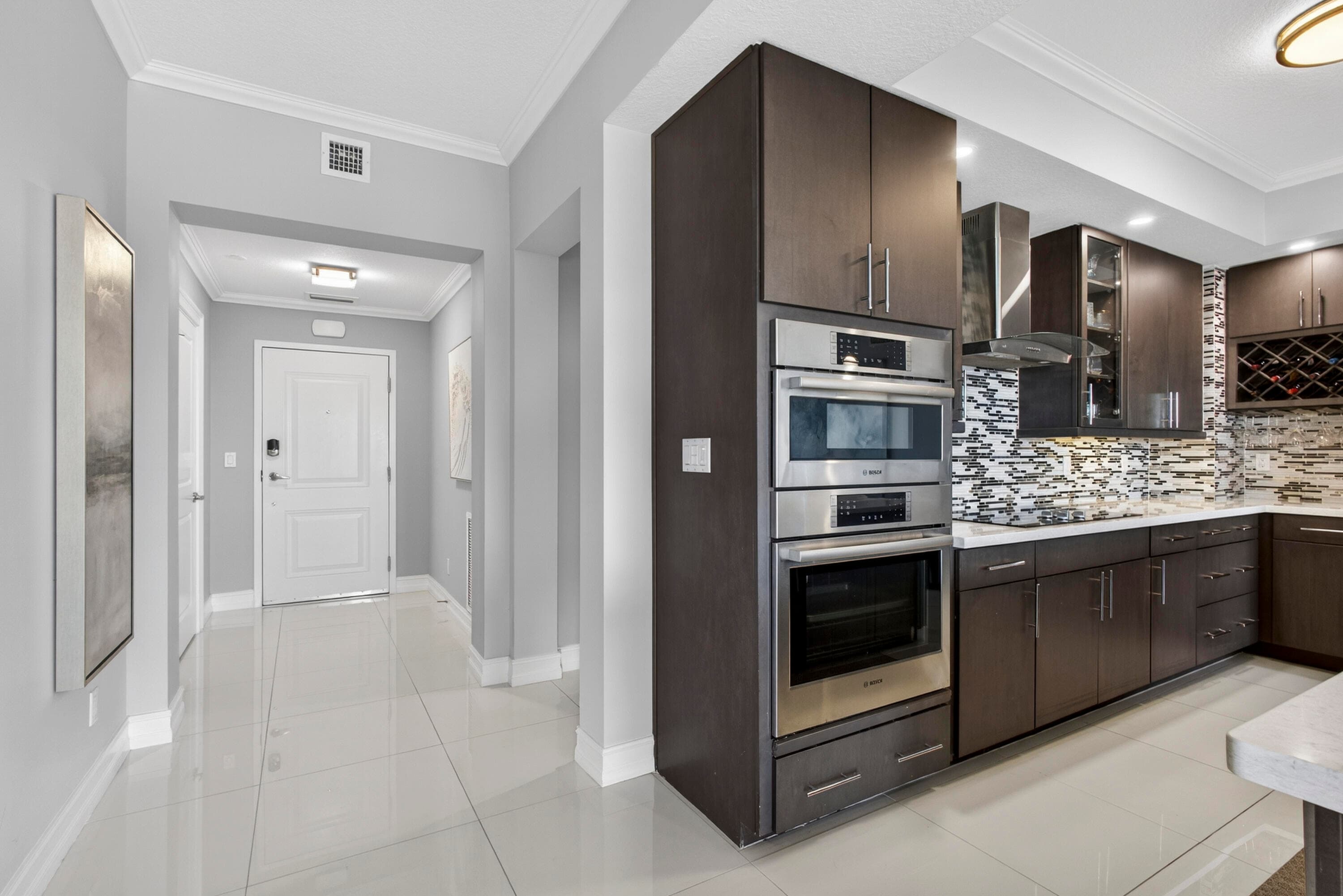441 Bay Colony Drive N, Juno Beach, FL 33408 — photo 3 of 51