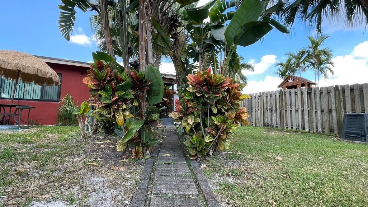 9282 NW 24th Place, Sunrise, FL 33322 — photo 42 of 47