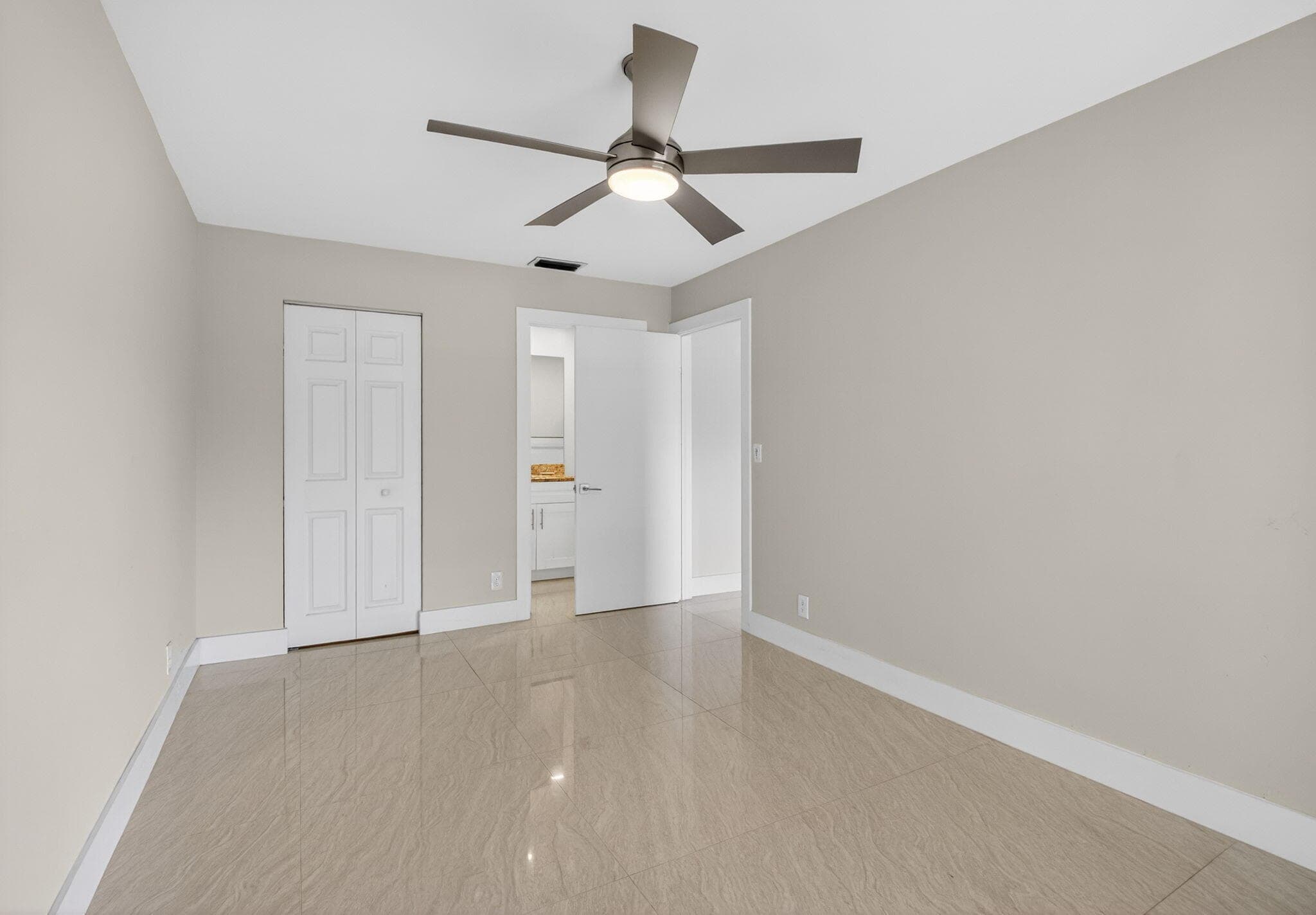 15453 Lakes Of Delray Boulevard 204, Delray Beach, FL 33484 — photo 20 of 46