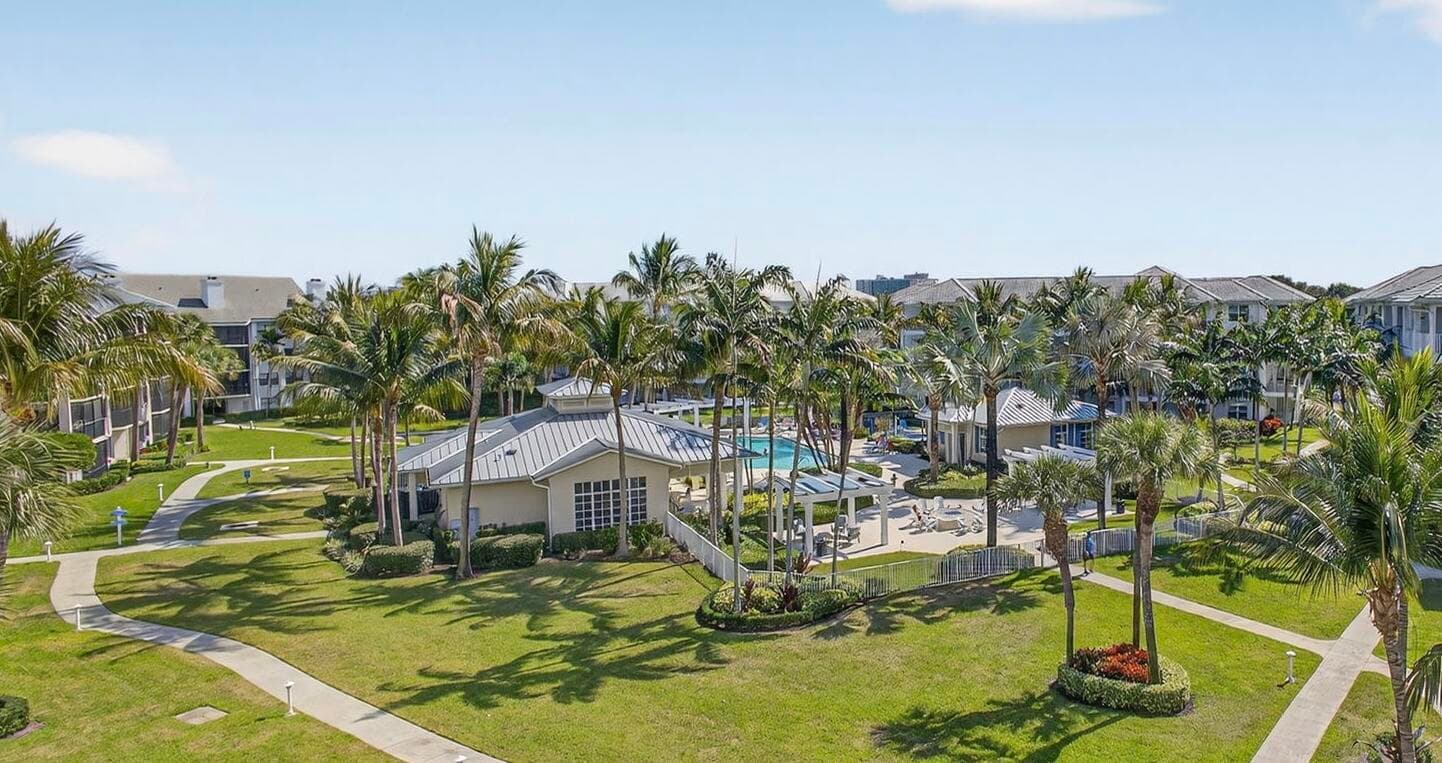 441 Bay Colony Drive N, Juno Beach, FL 33408 — photo 2 of 51