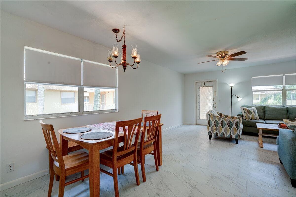 222 Saxony E 222, Delray Beach, FL 33446 — photo 7 of 17