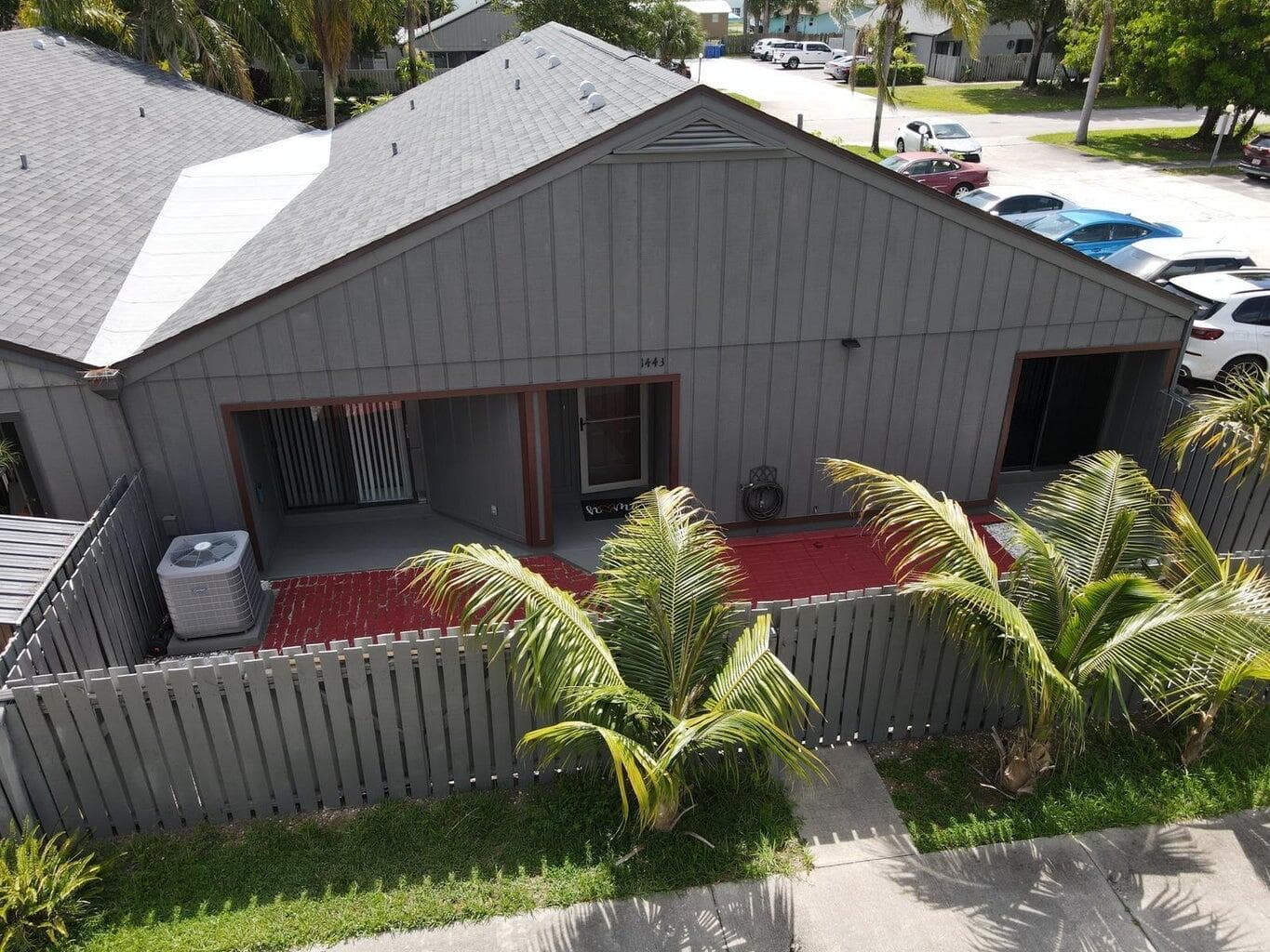 1443 39th Avenue 2, Vero Beach, FL 32960 — photo 1 of 23