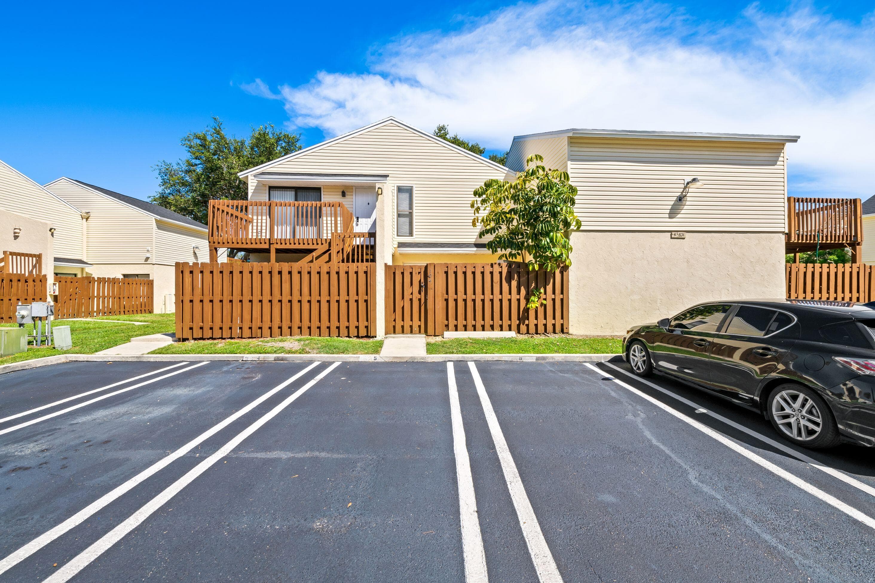631 Executive Center Drive K104, West Palm Beach, FL 33401 — photo 1 of 14