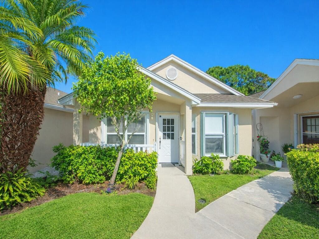 612 NW San Remo Circle, Port St. Lucie, FL 34986 — photo 2 of 30