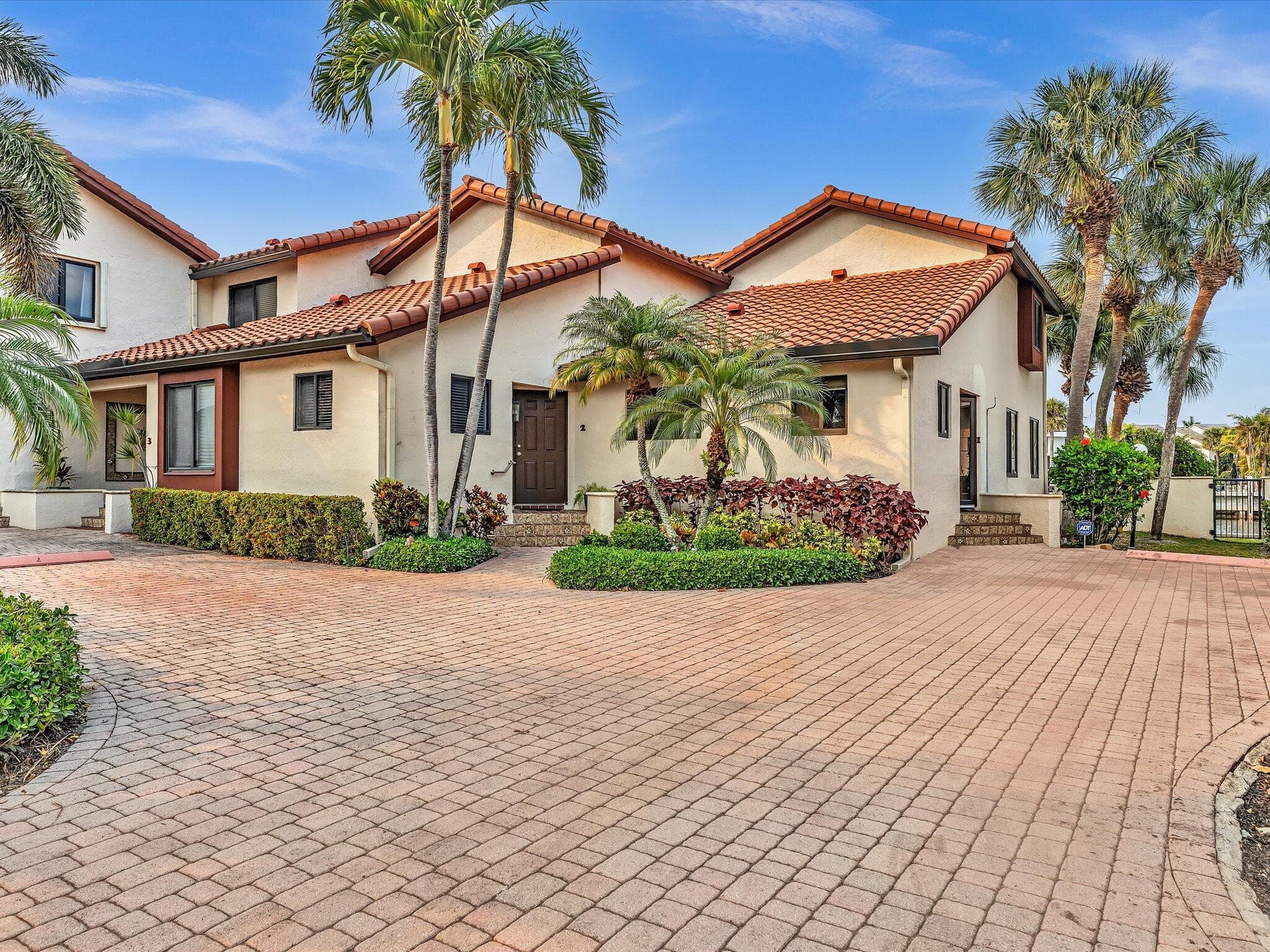 1005 Russell Drive 1, Highland Beach, FL 33487 — photo 2 of 43