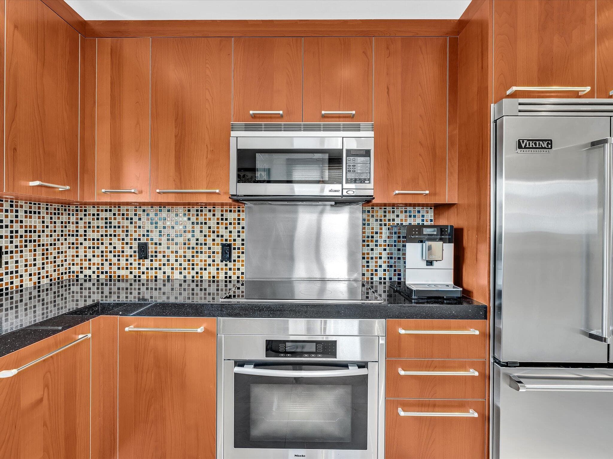 1005 Russell Drive 1, Highland Beach, FL 33487 — photo 21 of 43