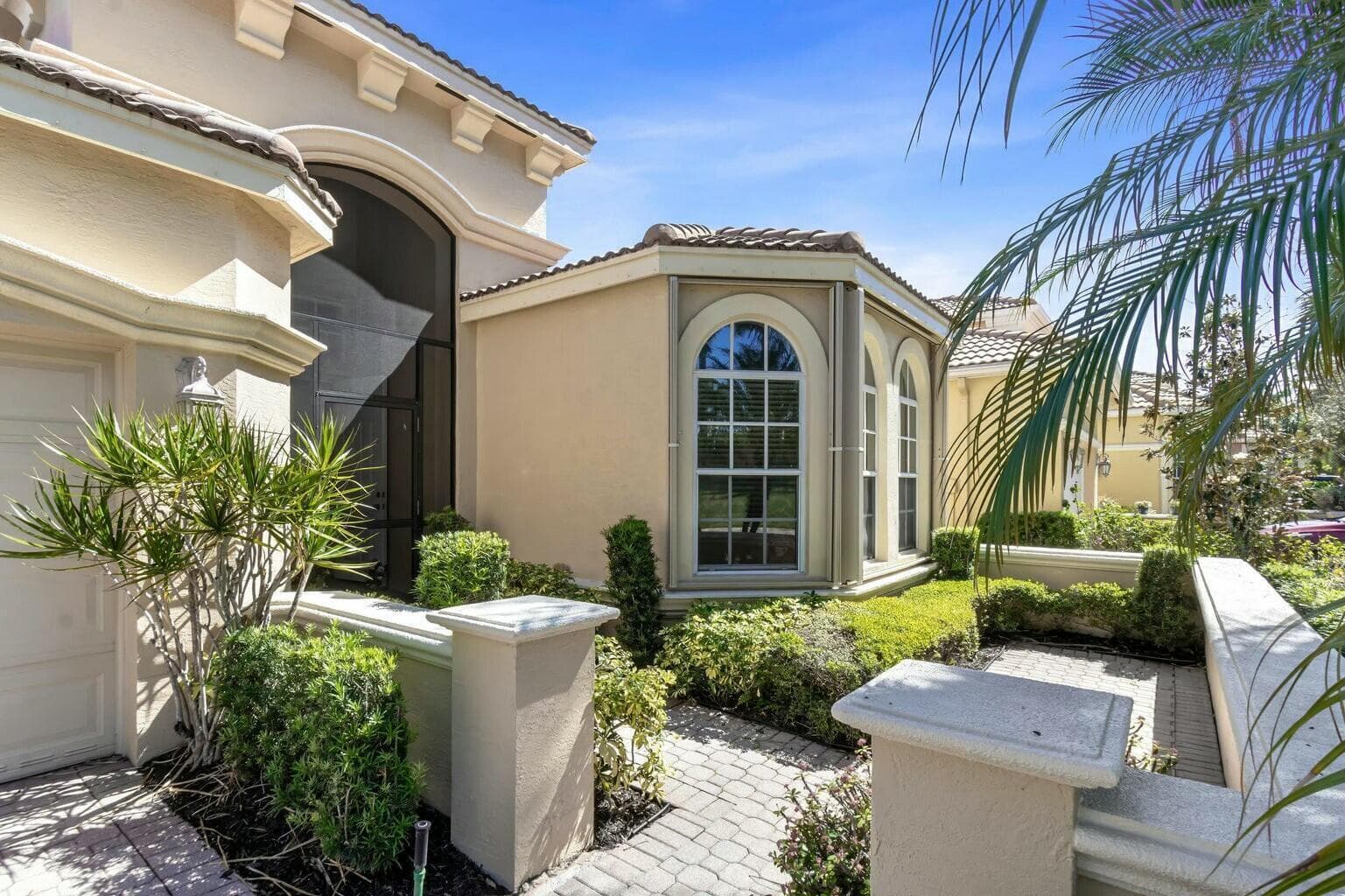 8709 Via Grande E, Wellington, FL 33411 — photo 3 of 47