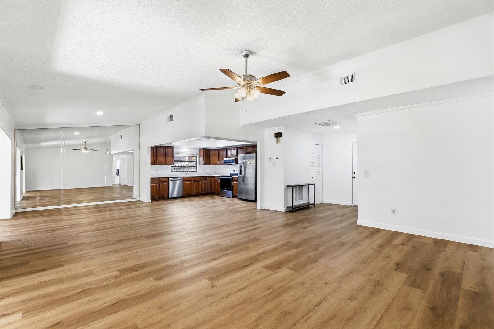 7970 Glen Abbey Circle, Orlando, FL 32819 — photo 11 of 37