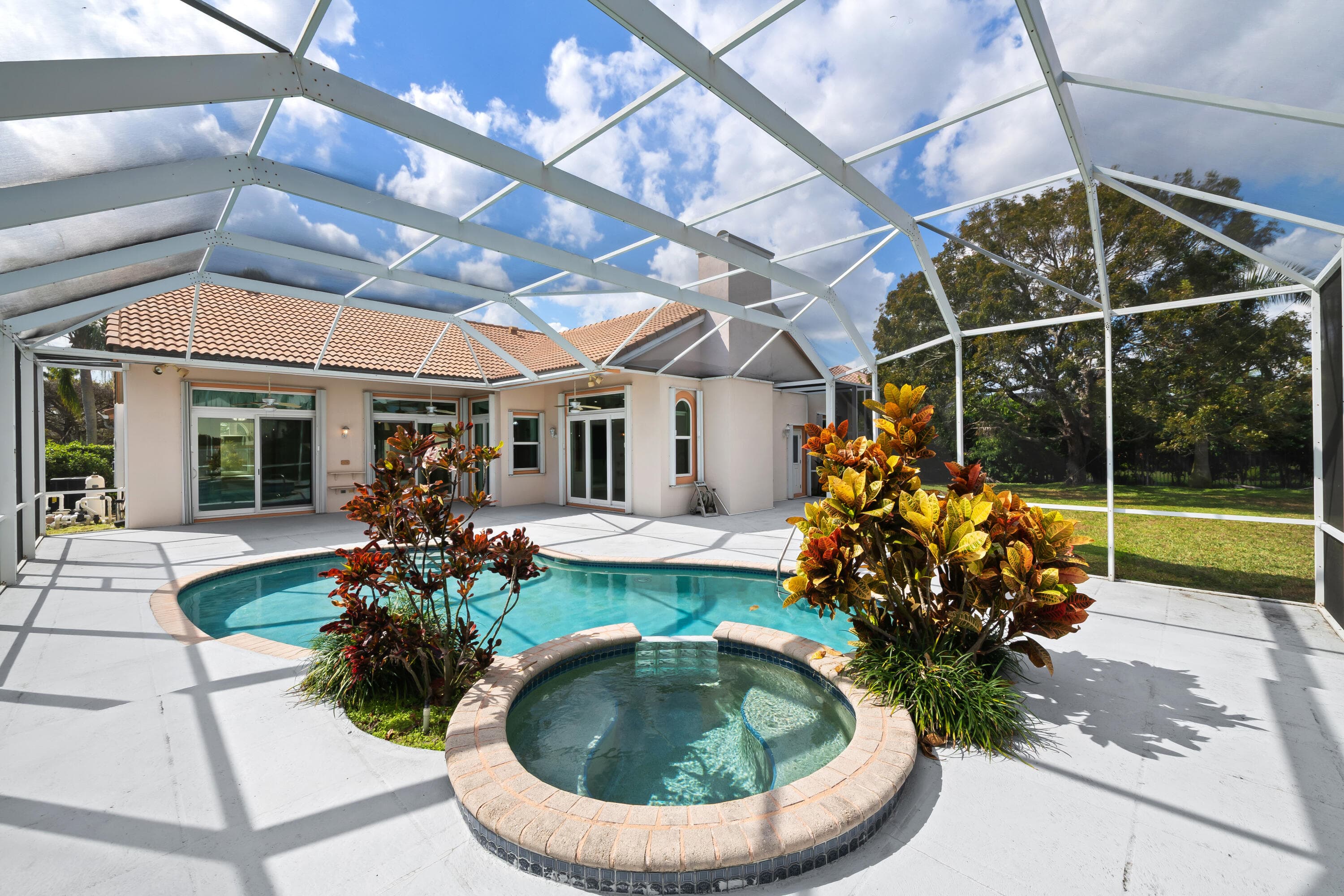 2730 Tecumseh Drive, West Palm Beach, FL 33409 — photo 7 of 49