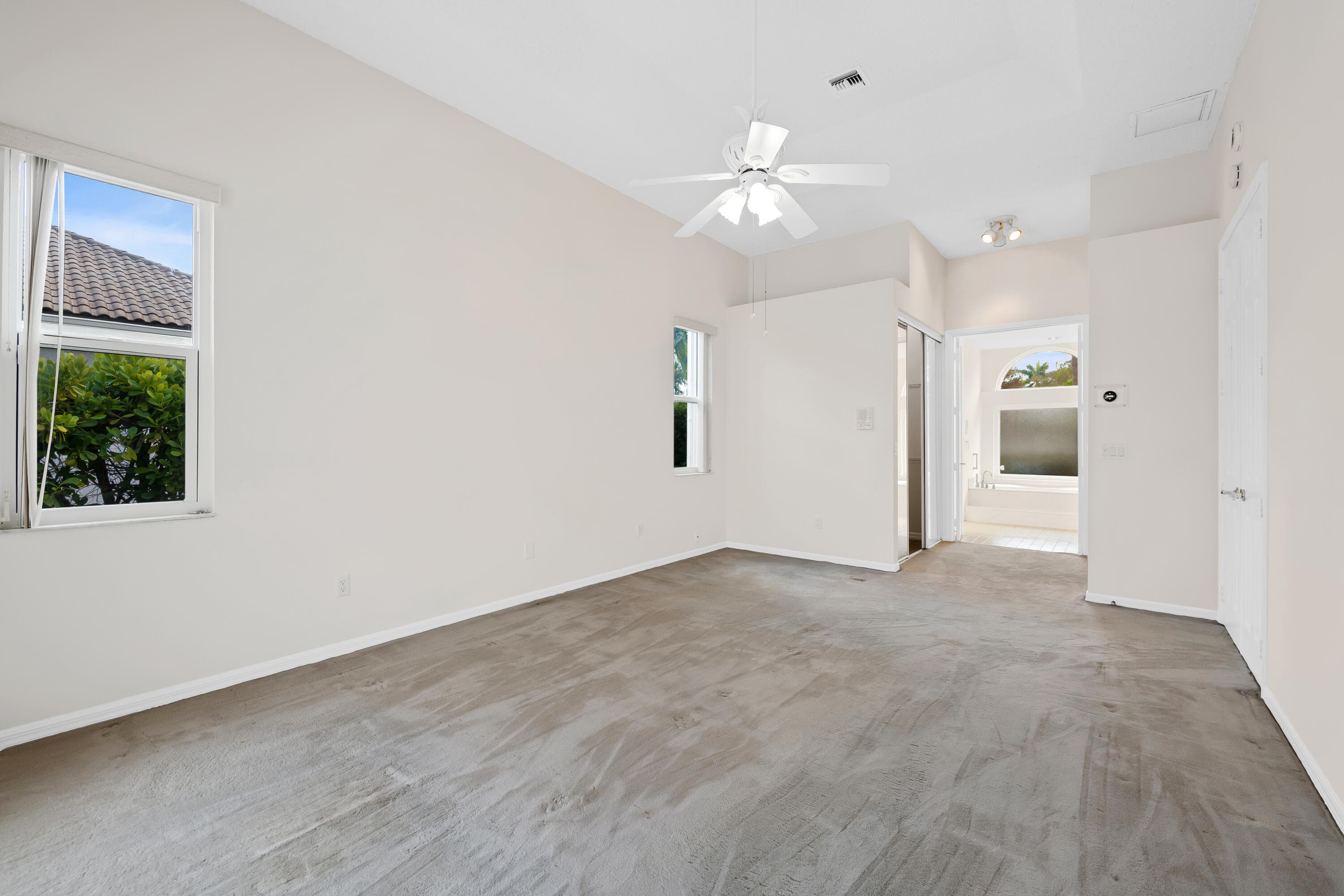 2730 Tecumseh Drive, West Palm Beach, FL 33409 — photo 15 of 49