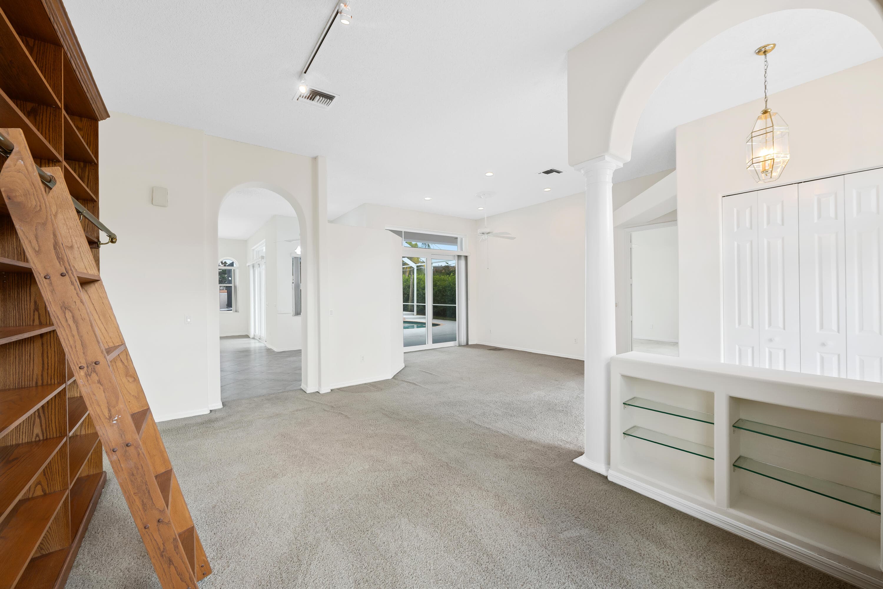 2730 Tecumseh Drive, West Palm Beach, FL 33409 — photo 29 of 49
