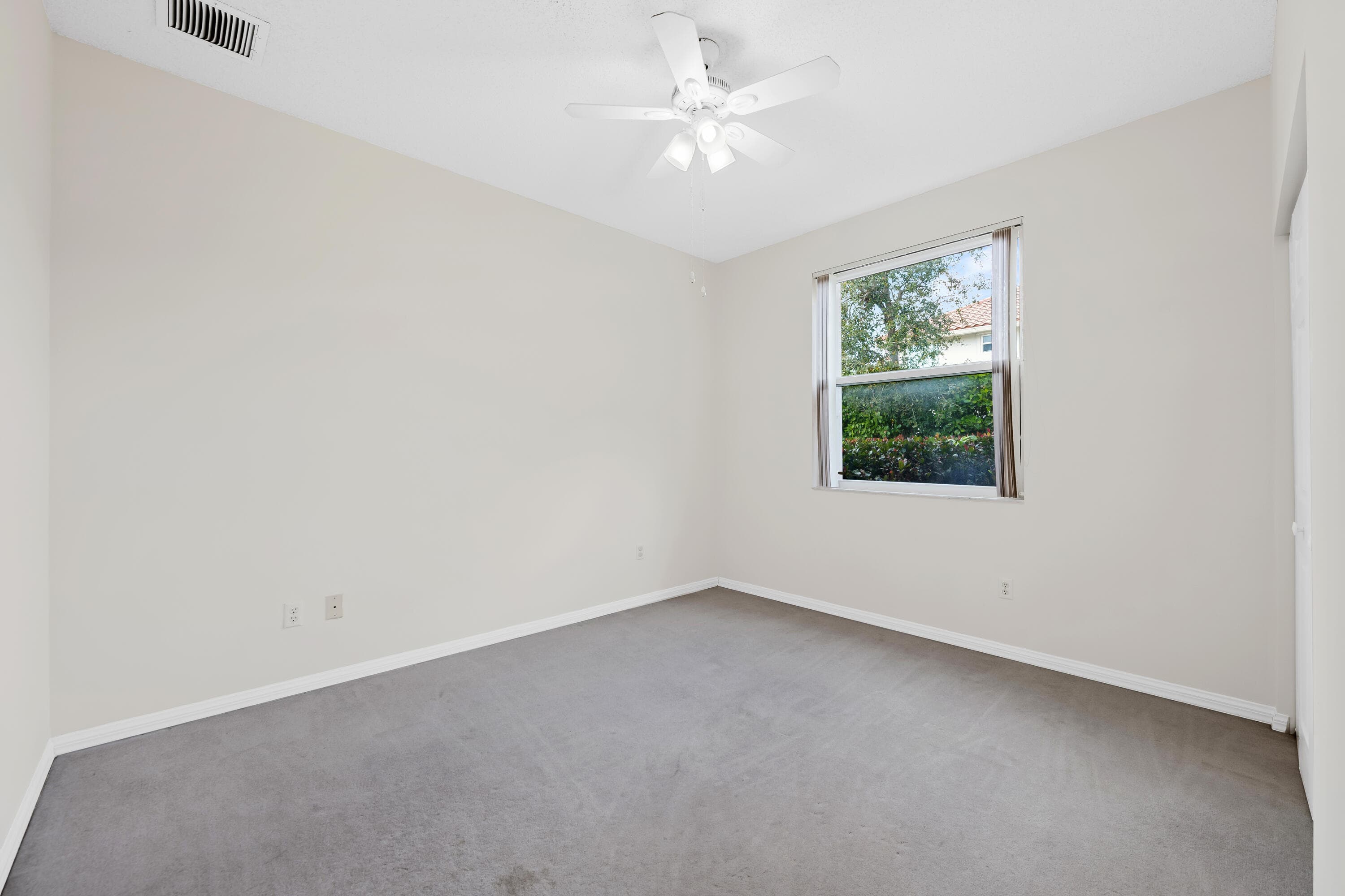 2730 Tecumseh Drive, West Palm Beach, FL 33409 — photo 36 of 49