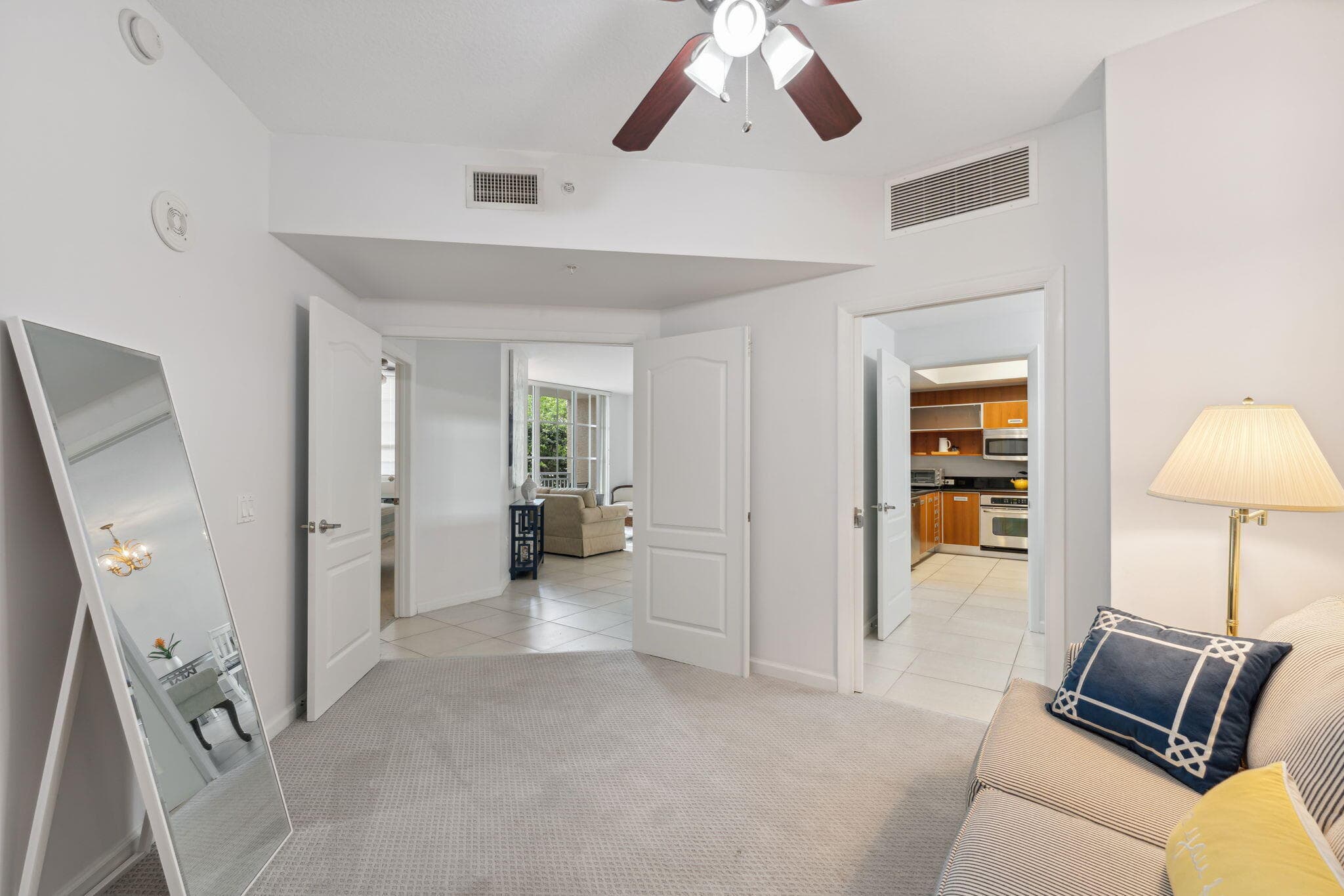 410 Evernia Street 414, West Palm Beach, FL 33401 — photo 15 of 20