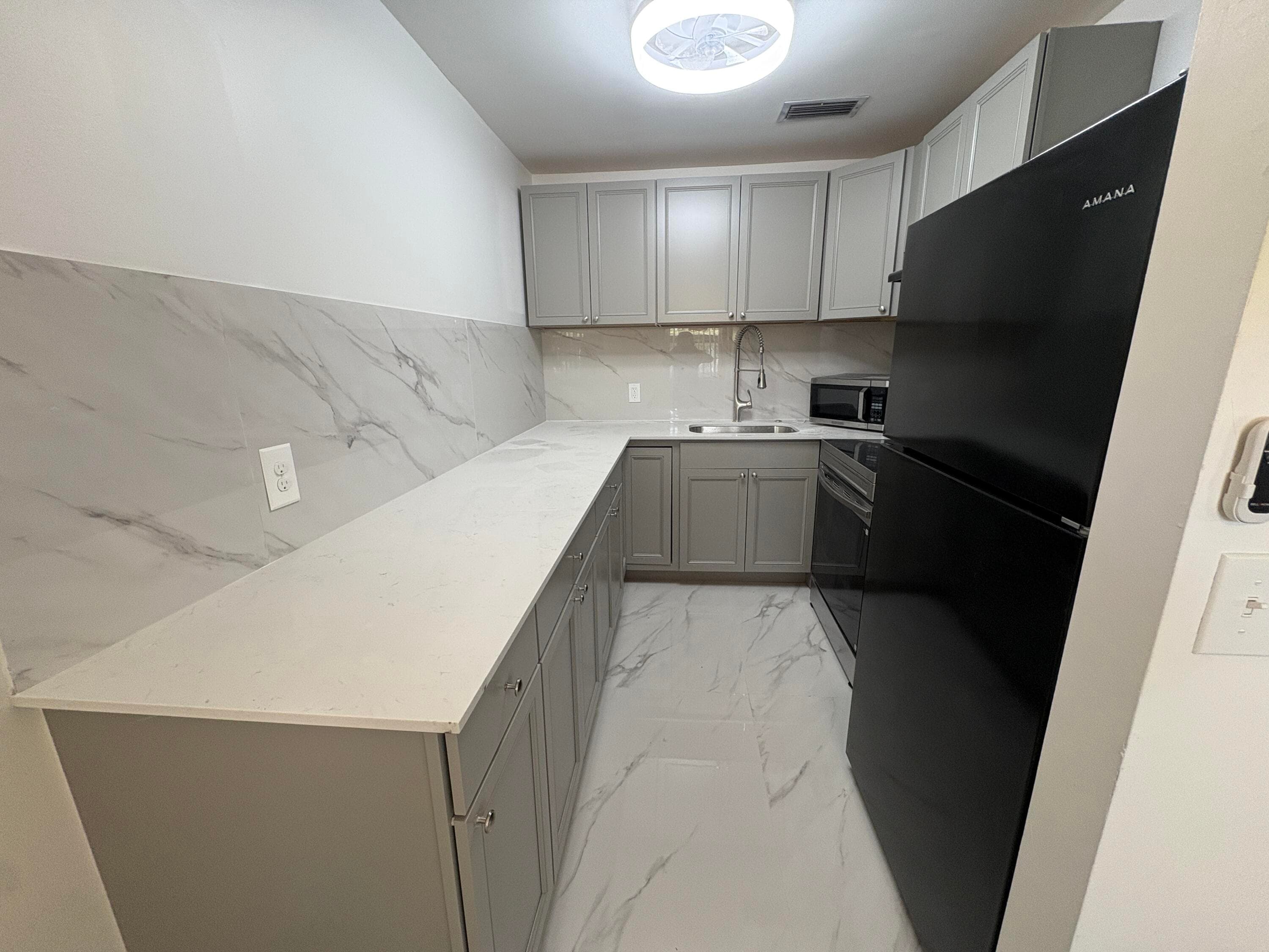 239 Sussex L, West Palm Beach, FL 33417 — photo 4 of 25