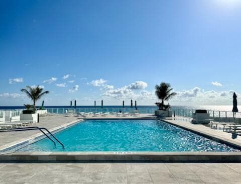 3450 S Ocean Boulevard 121, Palm Beach, FL 33480 — photo 30 of 41