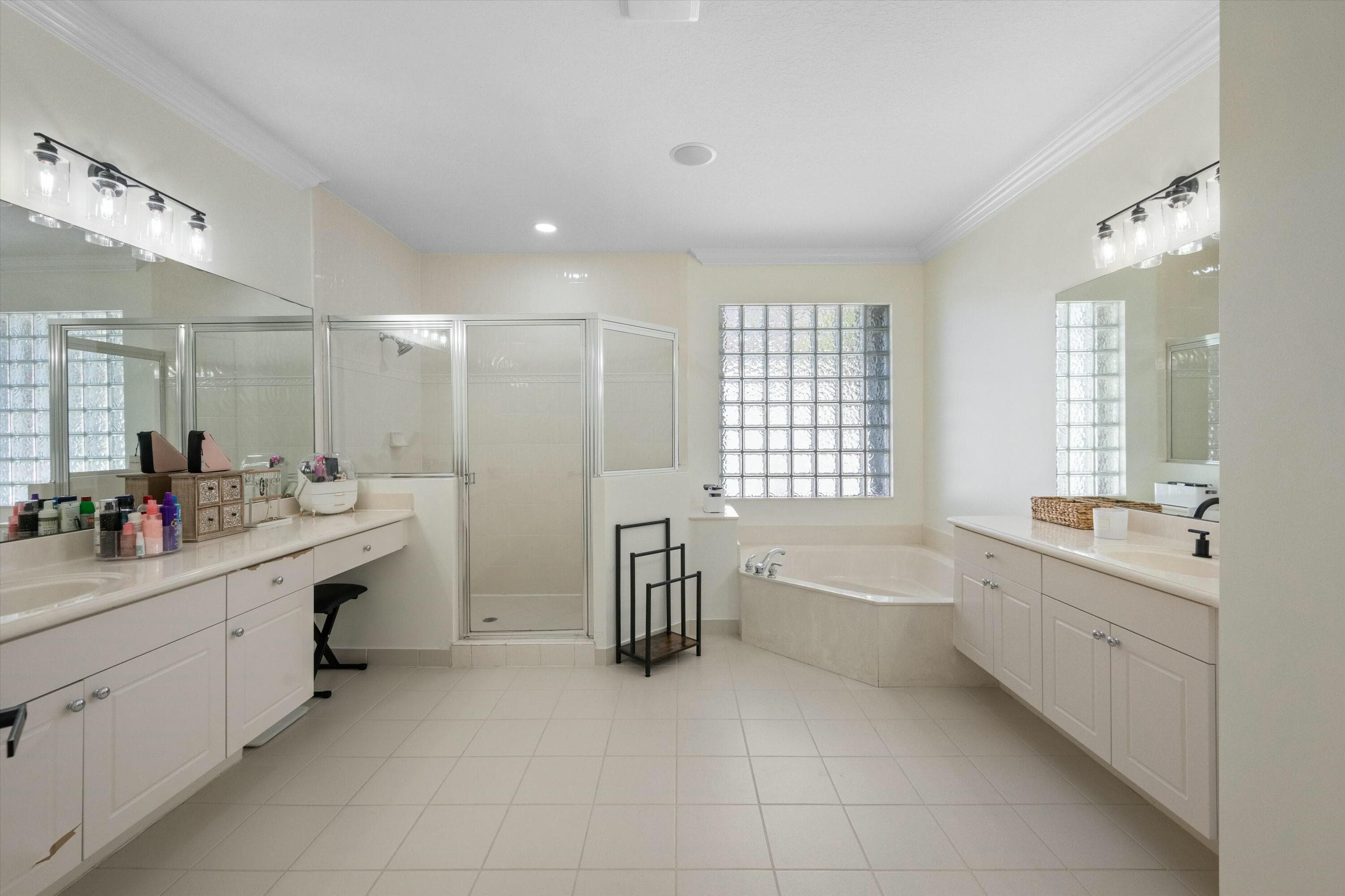 1386 Beacon Circle, Wellington, FL 33414 — photo 16 of 33