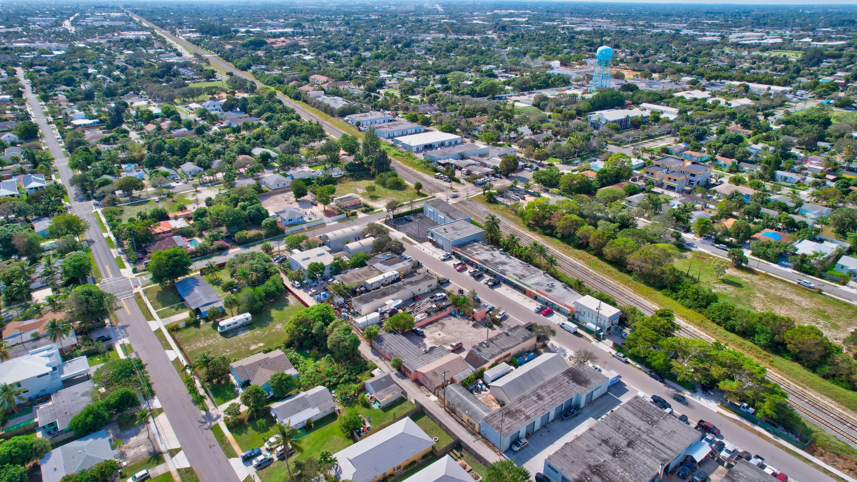 369 SE 2nd Avenue, Delray Beach, FL 33483 — photo 10 of 14