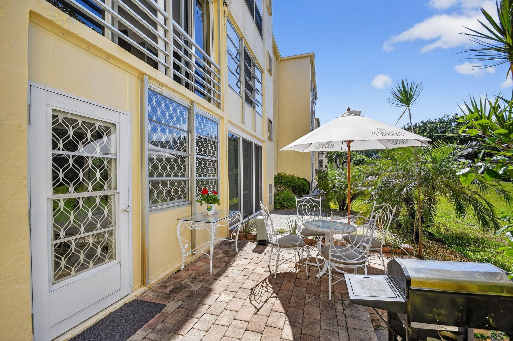 2615 NE 3rd Court 1060, Boynton Beach, FL 33435 — photo 1 of 51