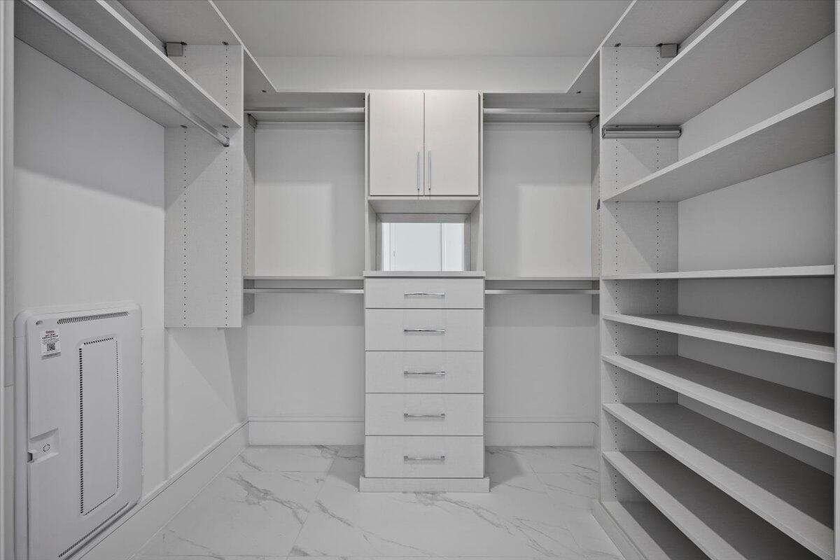 220 Lake Shore Drive 1113, West Palm Beach, FL 33403 — photo 14 of 68