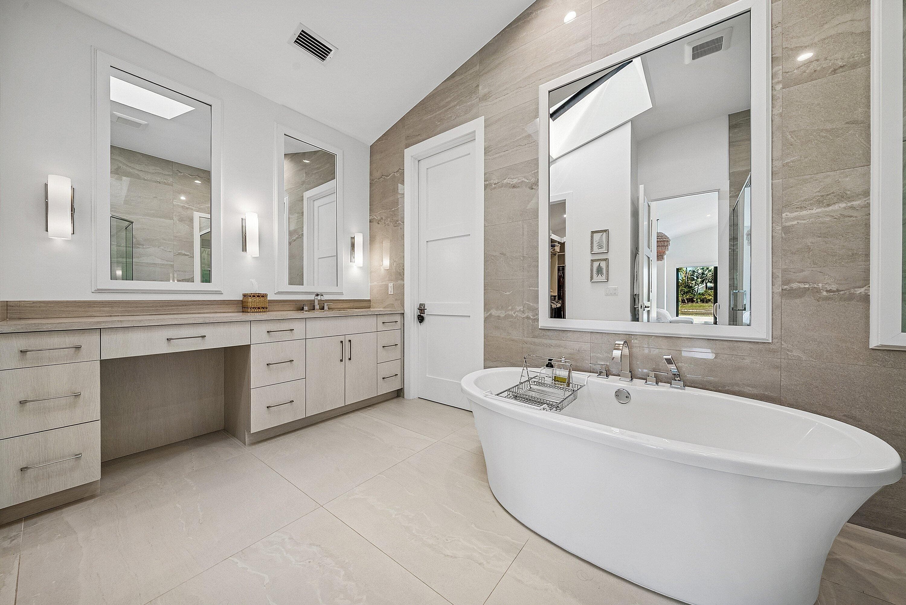 13765 Le Havre Drive, Palm Beach Gardens, FL 33410 — photo 31 of 60