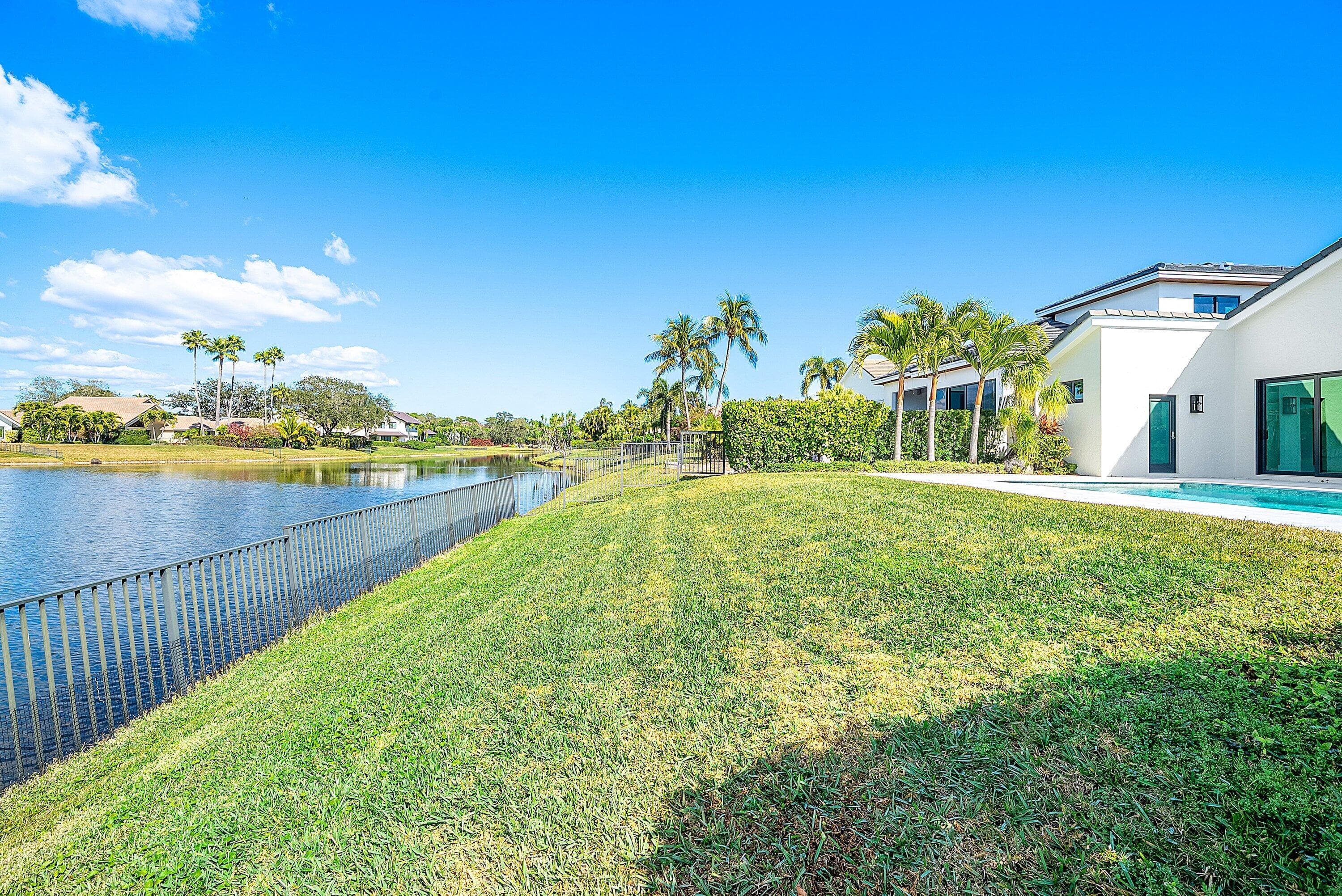 13765 Le Havre Drive, Palm Beach Gardens, FL 33410 — photo 48 of 60