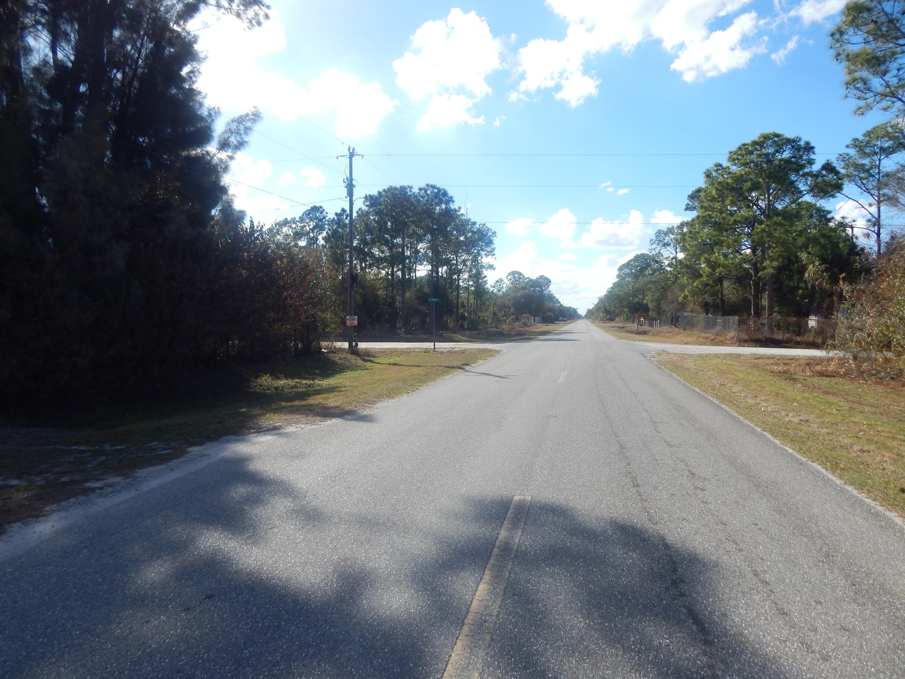 575 Avenida Del Sur, Clewiston, FL 33440 — photo 1 of 5