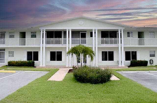 2100 NE 38th Street 141, Lighthouse Point, FL 33064 — photo 1 of 12