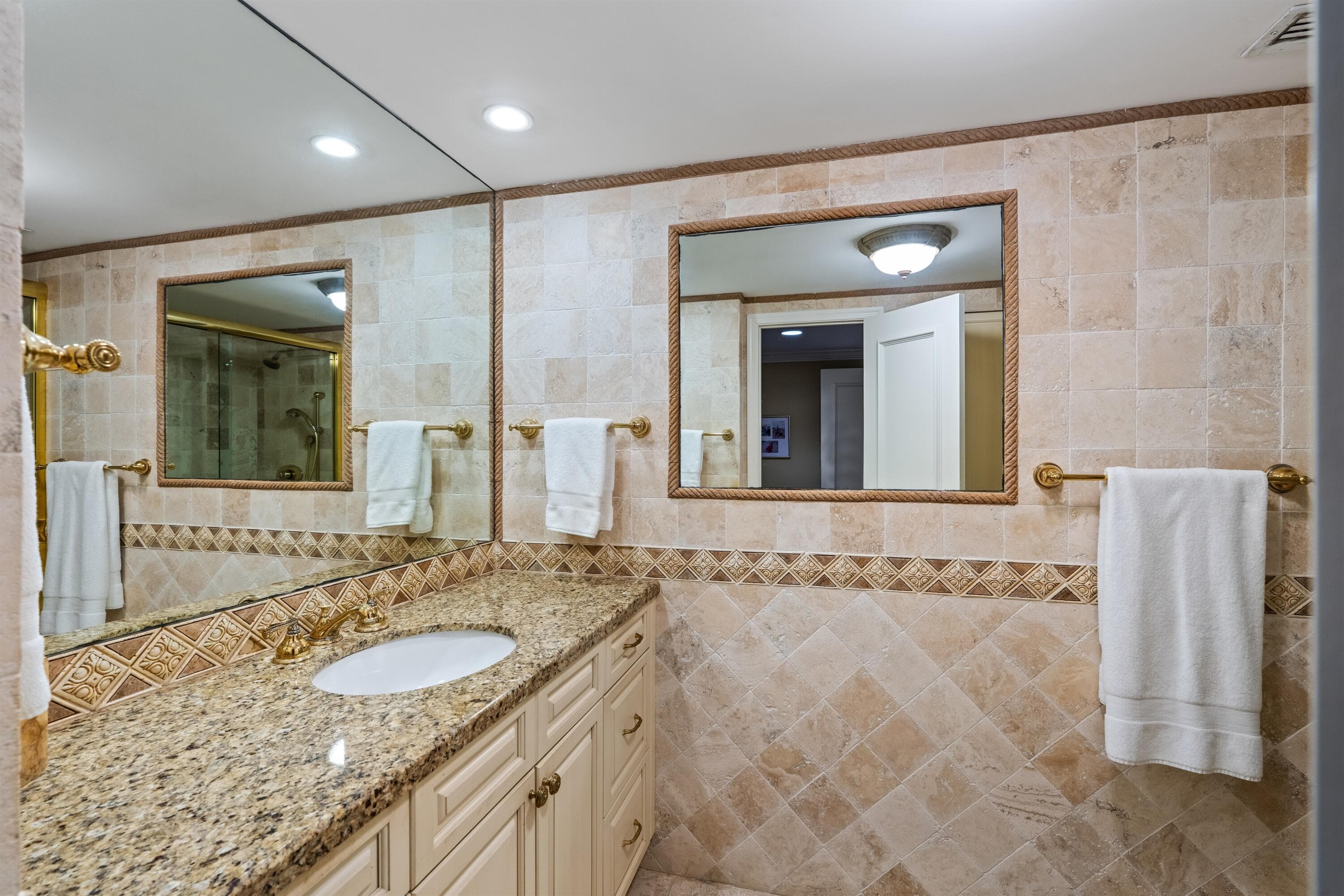 400 Seasage Drive 1101, Delray Beach, FL 33483 — photo 22 of 35