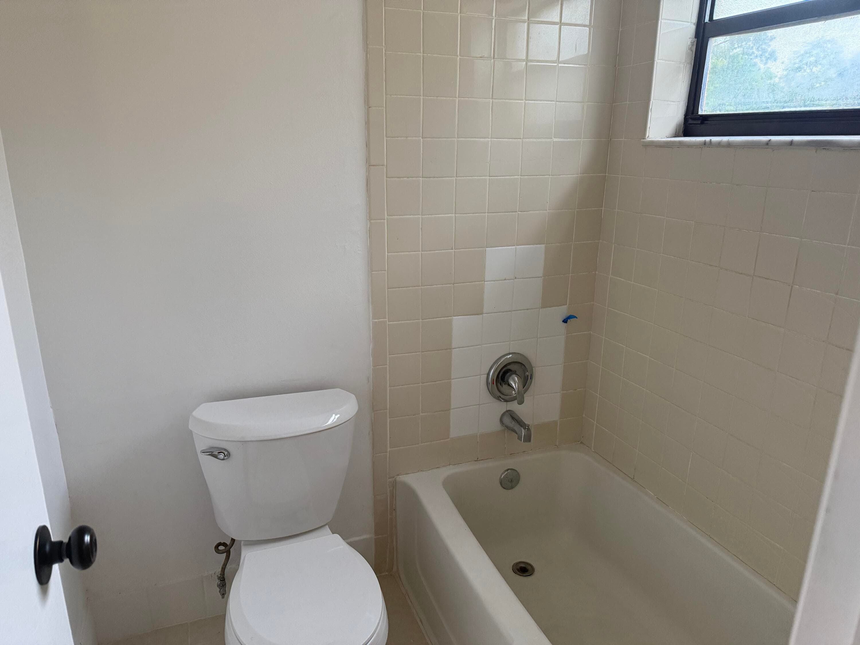 2541 NW 56th Avenue 1-19, Lauderhill, FL 33313 — photo 11 of 16