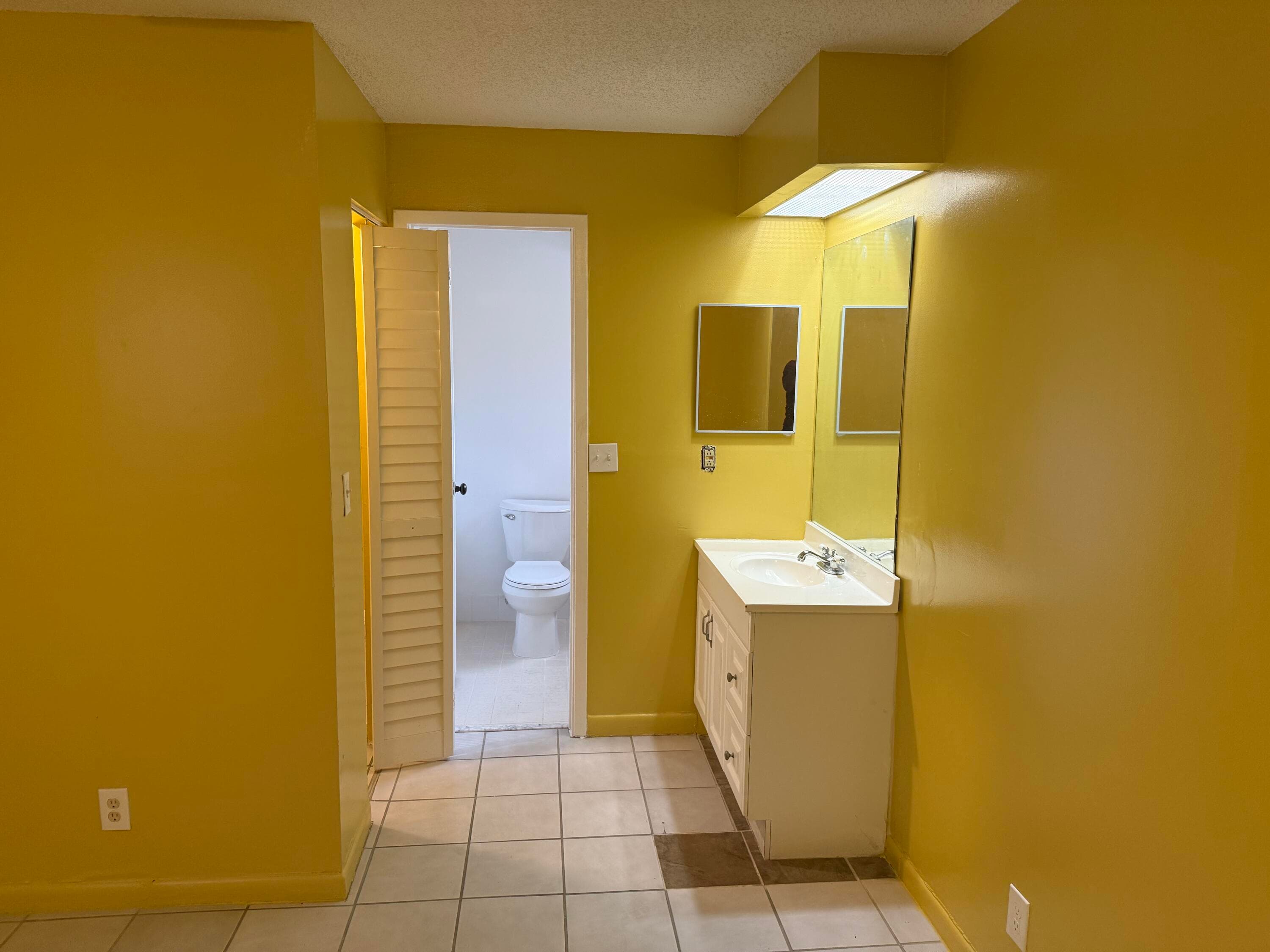 2541 NW 56th Avenue 1-19, Lauderhill, FL 33313 — photo 12 of 16